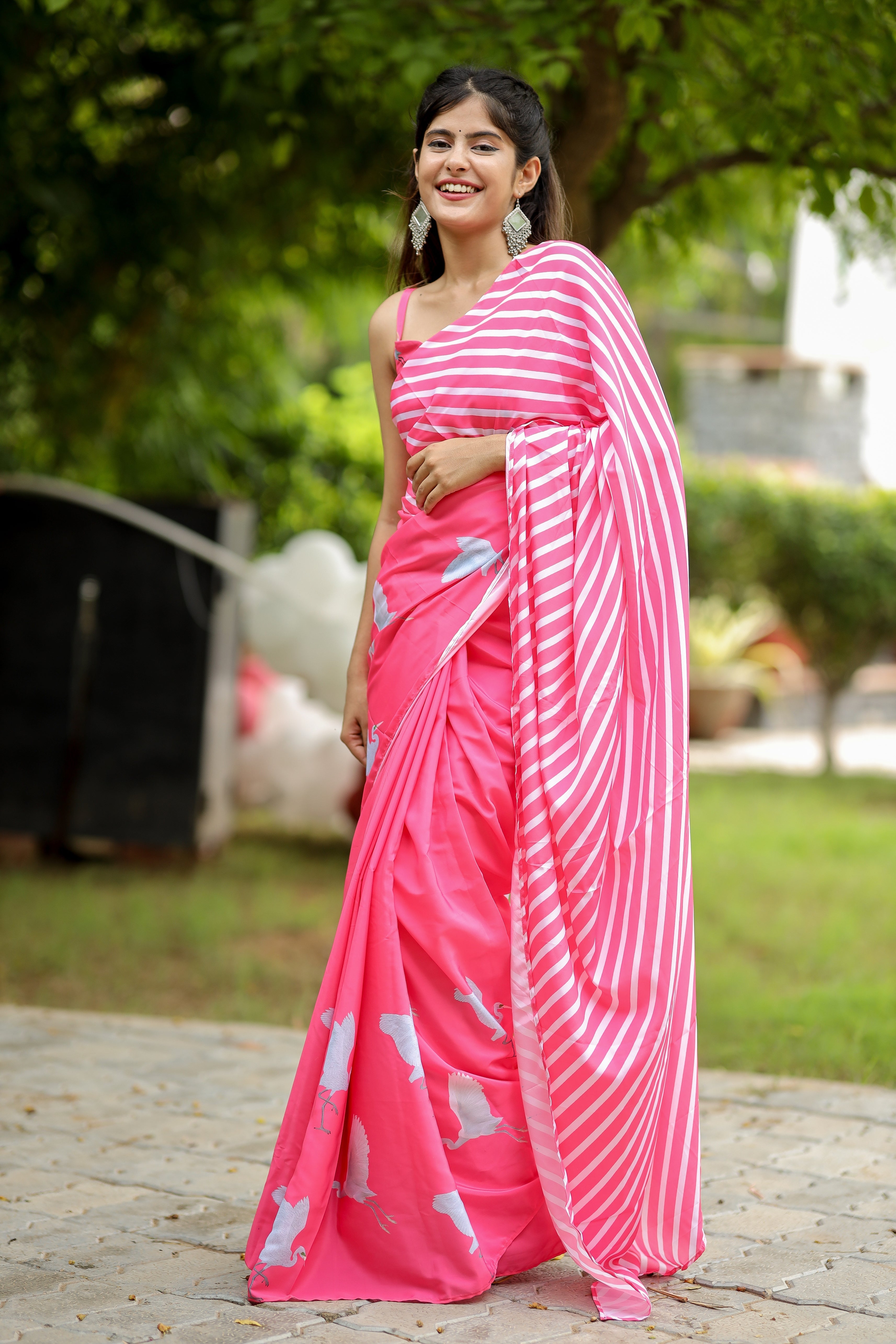 Captivating Multicolor Satin Crepe Lehriya Bird Print Saree Stitched Blouse