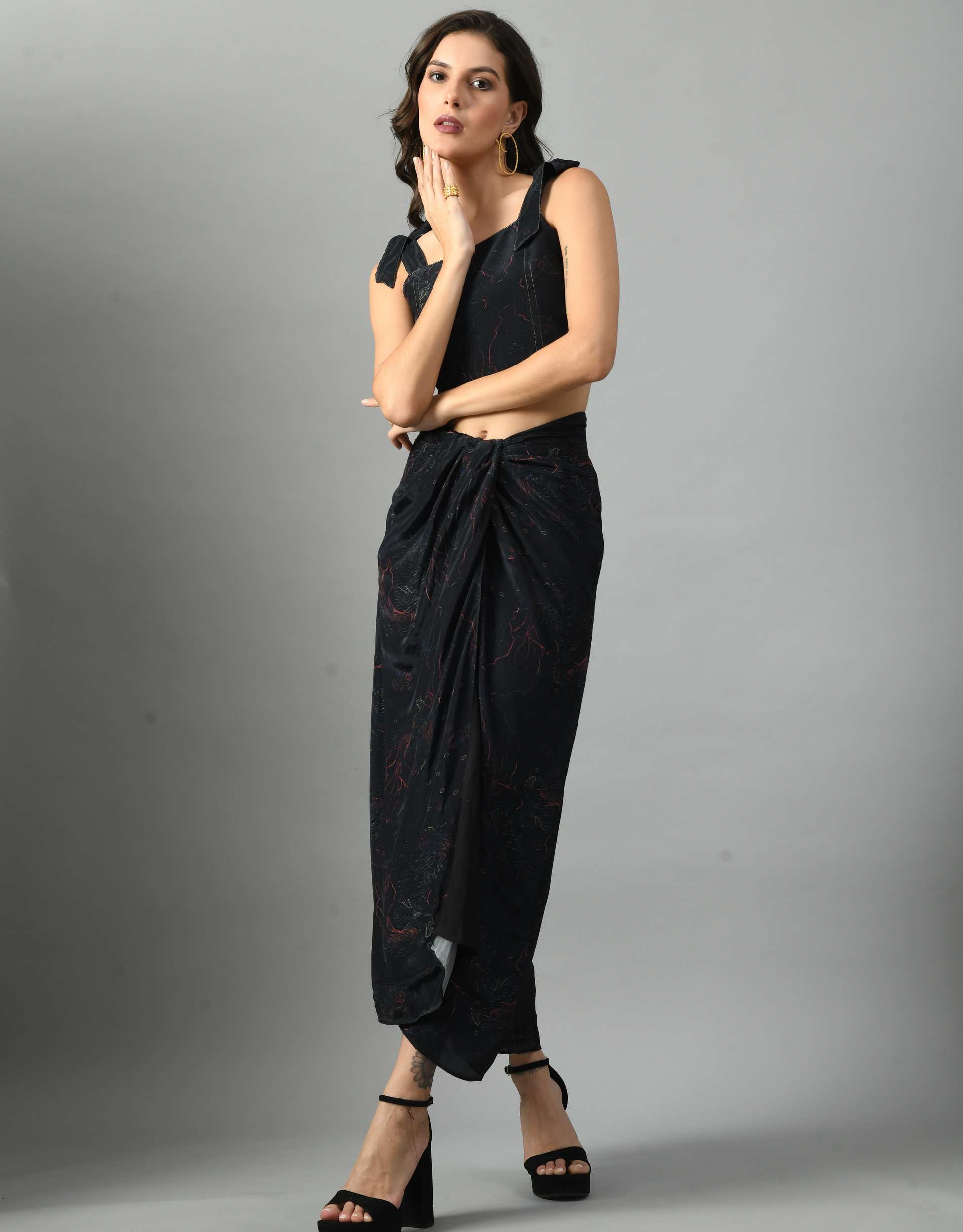 Exquisite Black Crepe Alice in Wondersea Drape Skirt Digital Print