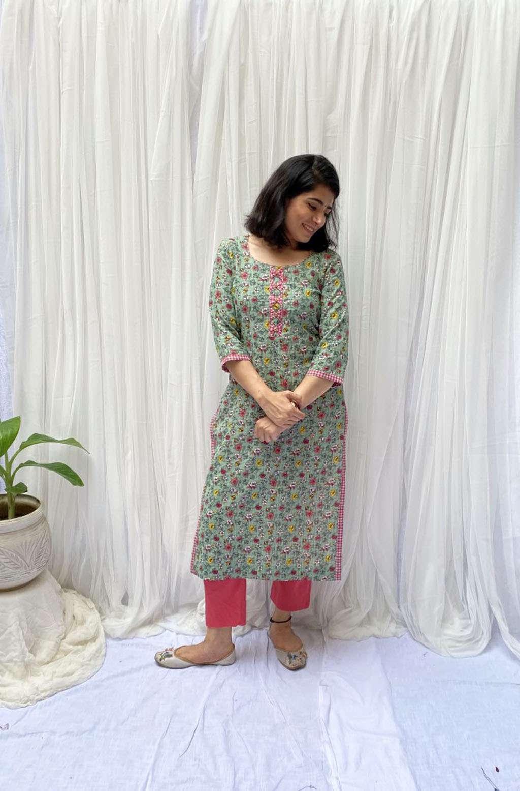 Soothing Green Cotton Floral Print Kurta with Bow Detail - Arya