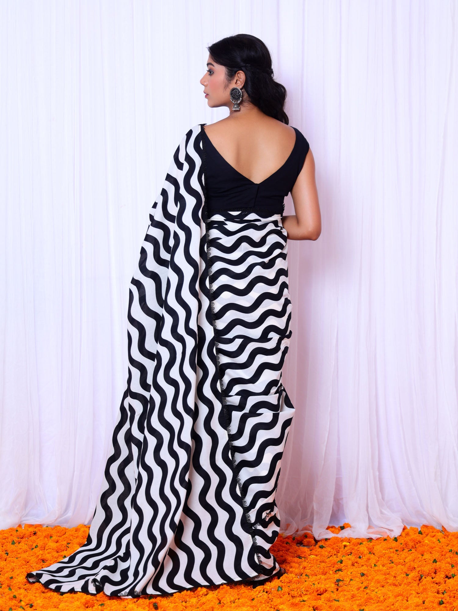 Stylish Black Cotton Saree Hand Embroidered Blouse - Jhilmil