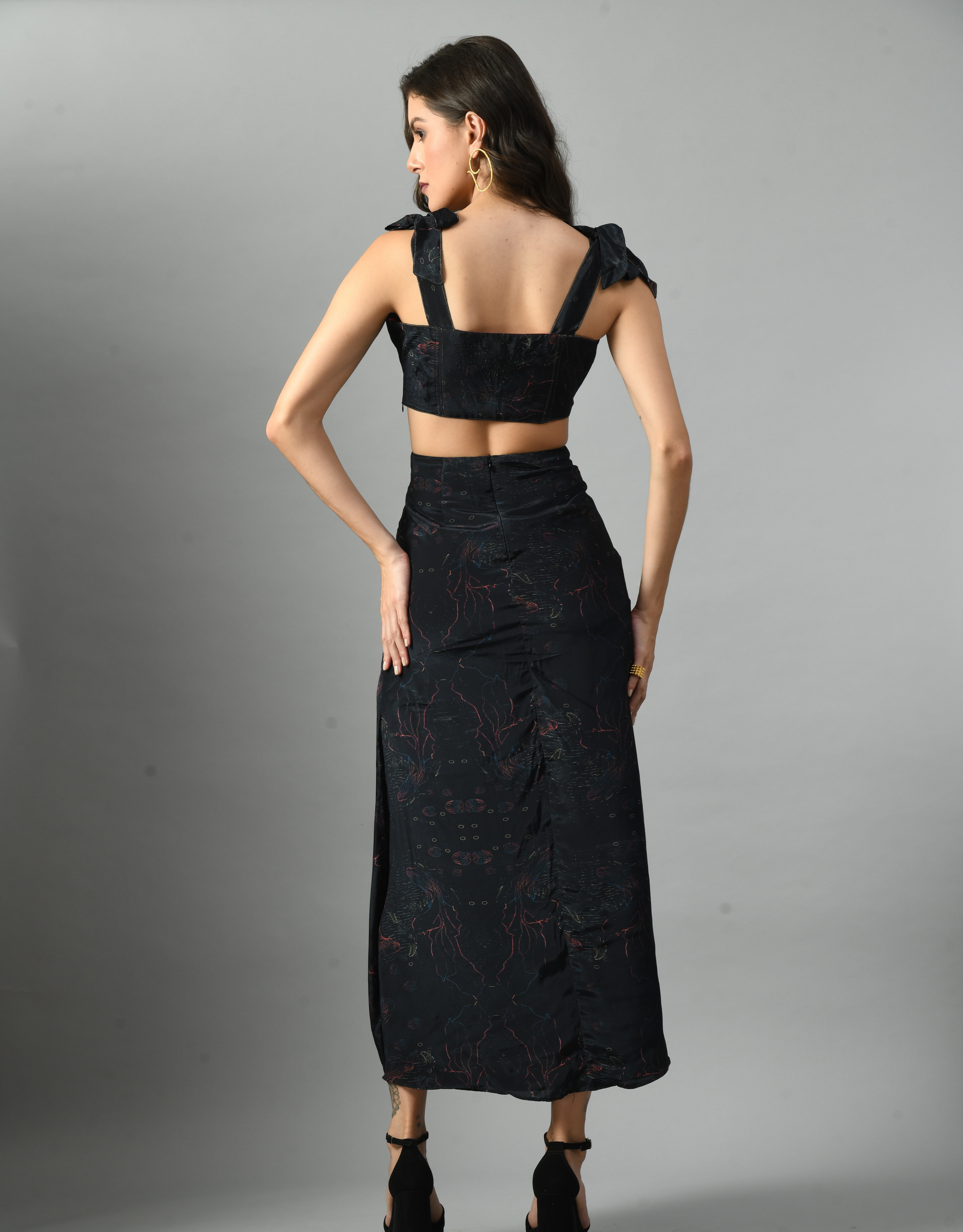 Exquisite Black Crepe Alice in Wondersea Drape Skirt Digital Print