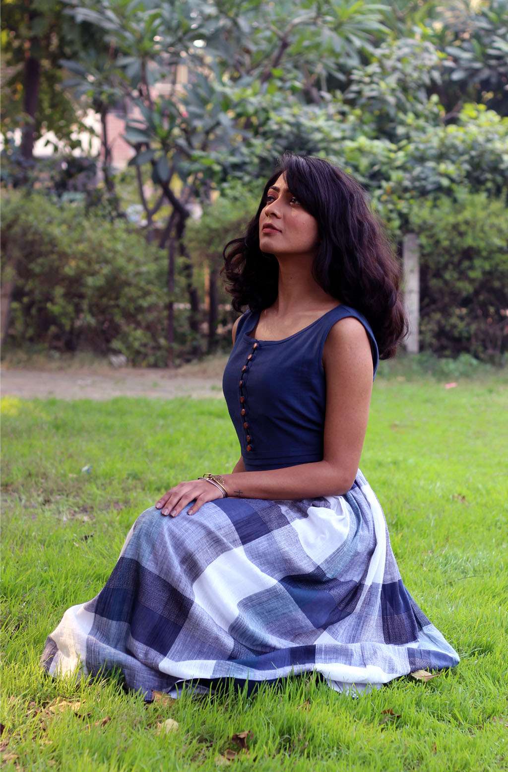 Versatile Blue White Cotton Chambray Maxi Dress - Aurora