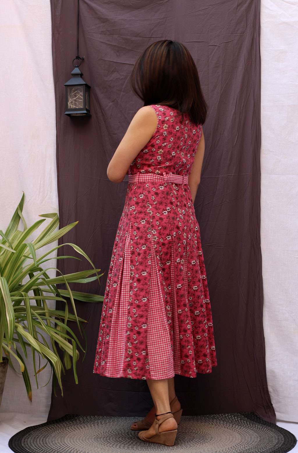 Comfy Red Pink Cotton Floral Print Dress Checked Detail - Rosaline