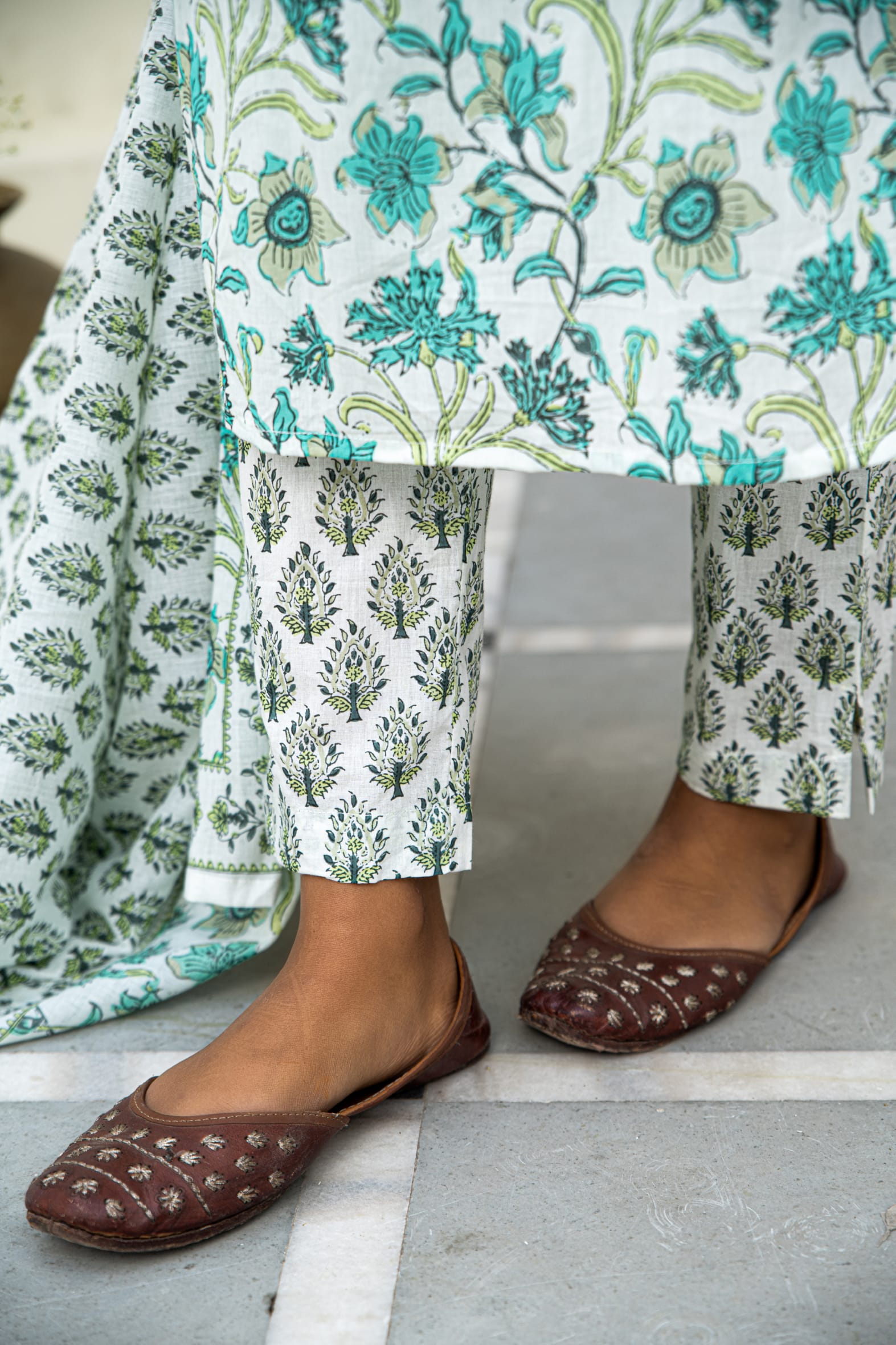 White Pleated Cotton Kurta Pant & Mulmul Cotton Dupatta Set