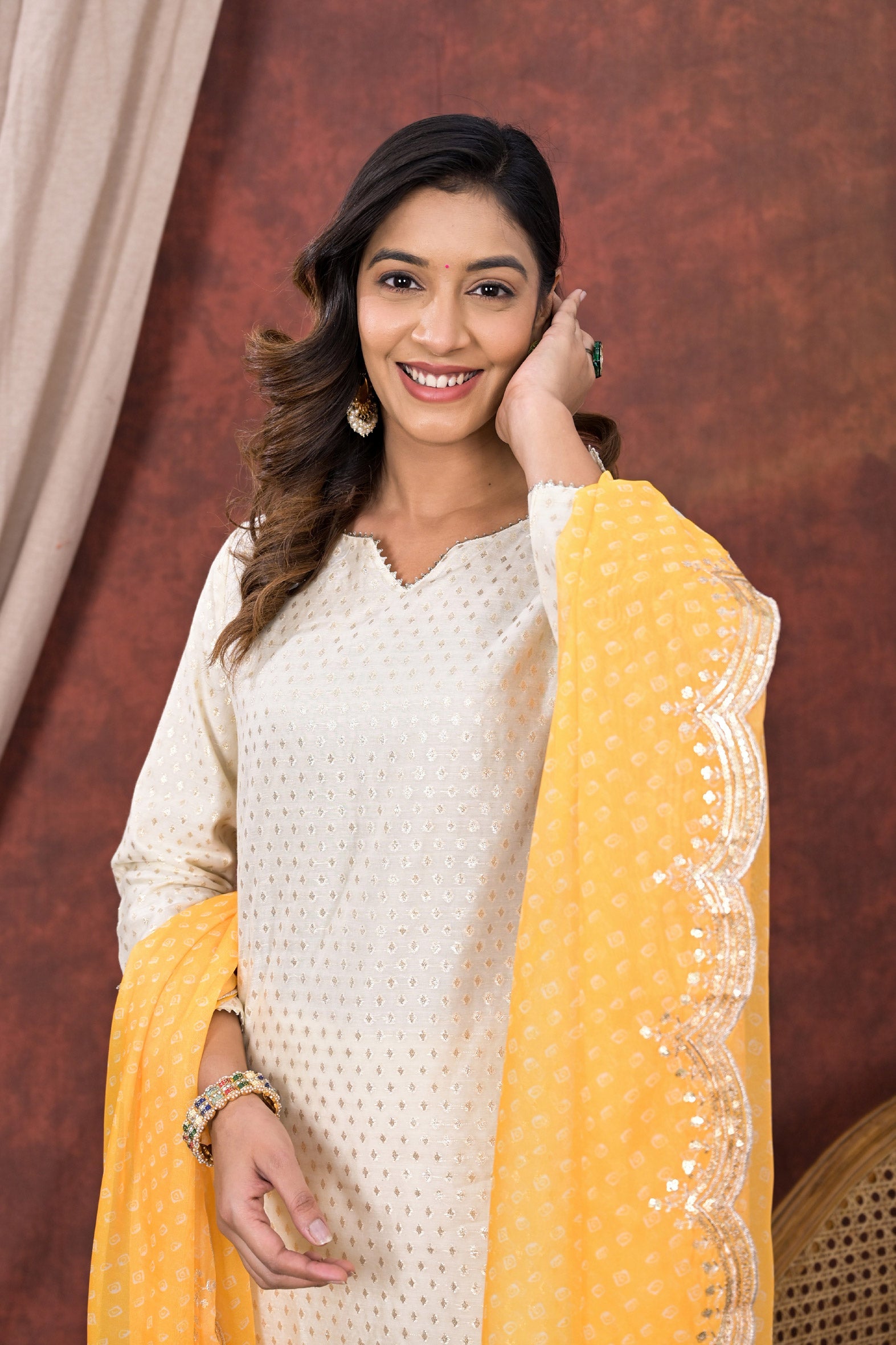 Regal White Chanderi Kurta Pant Set with Yellow Chiffon Dupatta