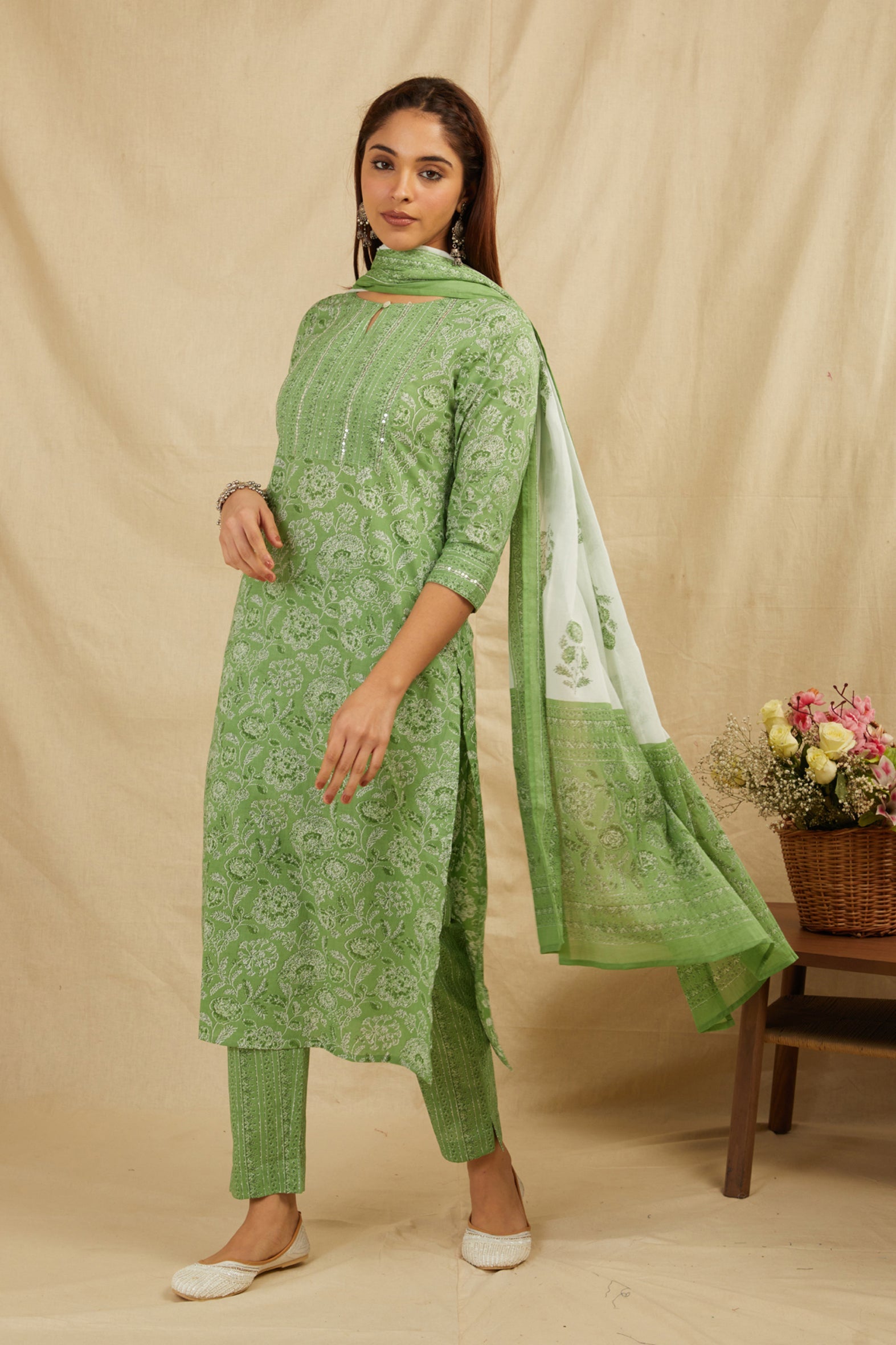 Green Straight Cotton Kurta Pant & Mulmul Dupatta Set