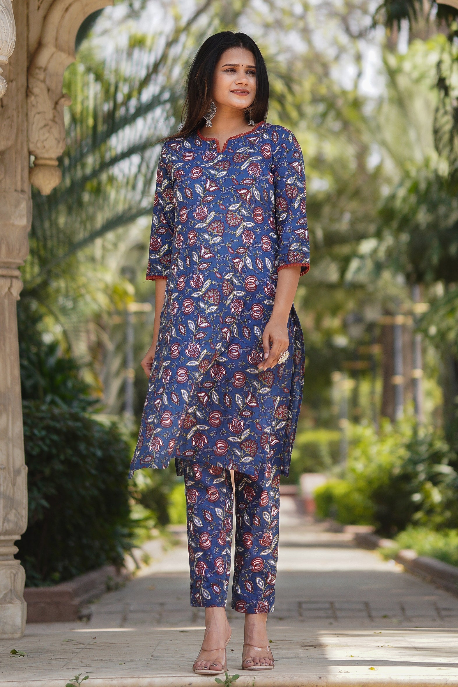 Blue Floral Printed Cotton Straight Kurta Pants Set