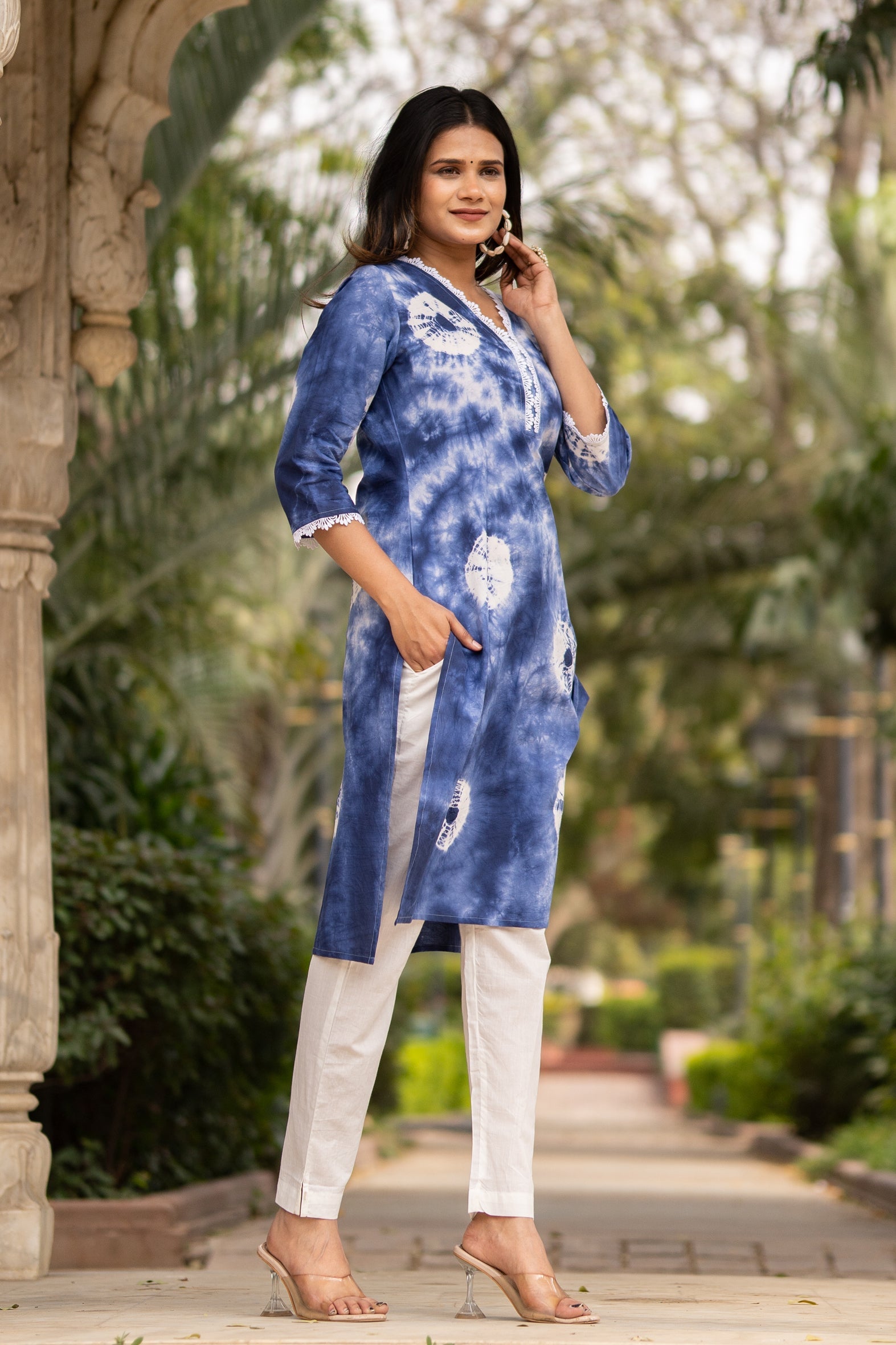 Blue Tie Dye Spiral Print Cotton Kurta Pants Set