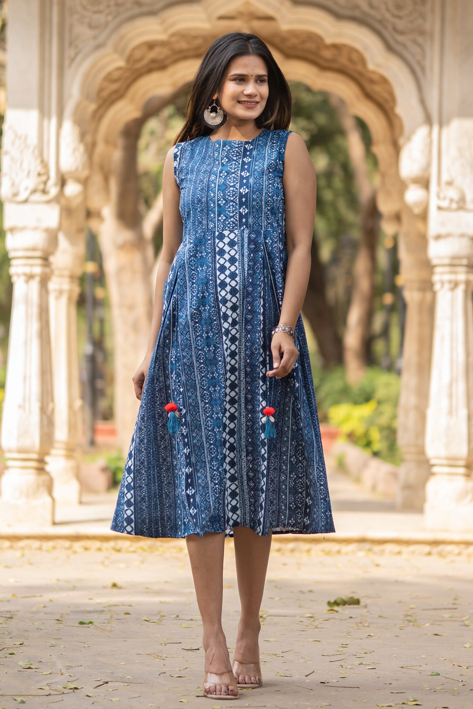 Blue Printed Cotton Sleeveless Dress - Boat Neck