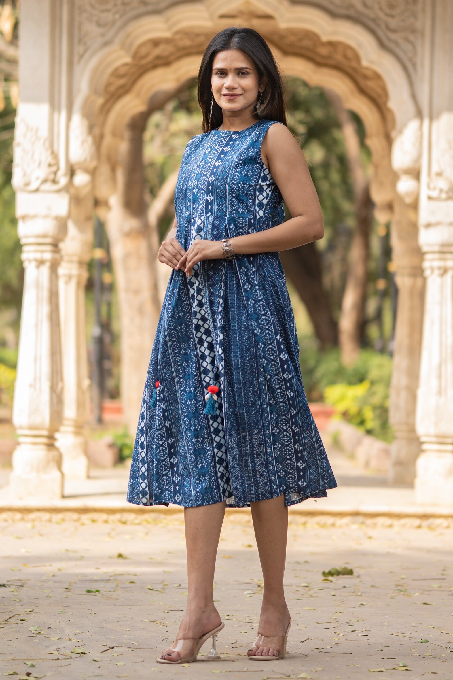 Blue Printed Cotton Sleeveless Dress - Boat Neck