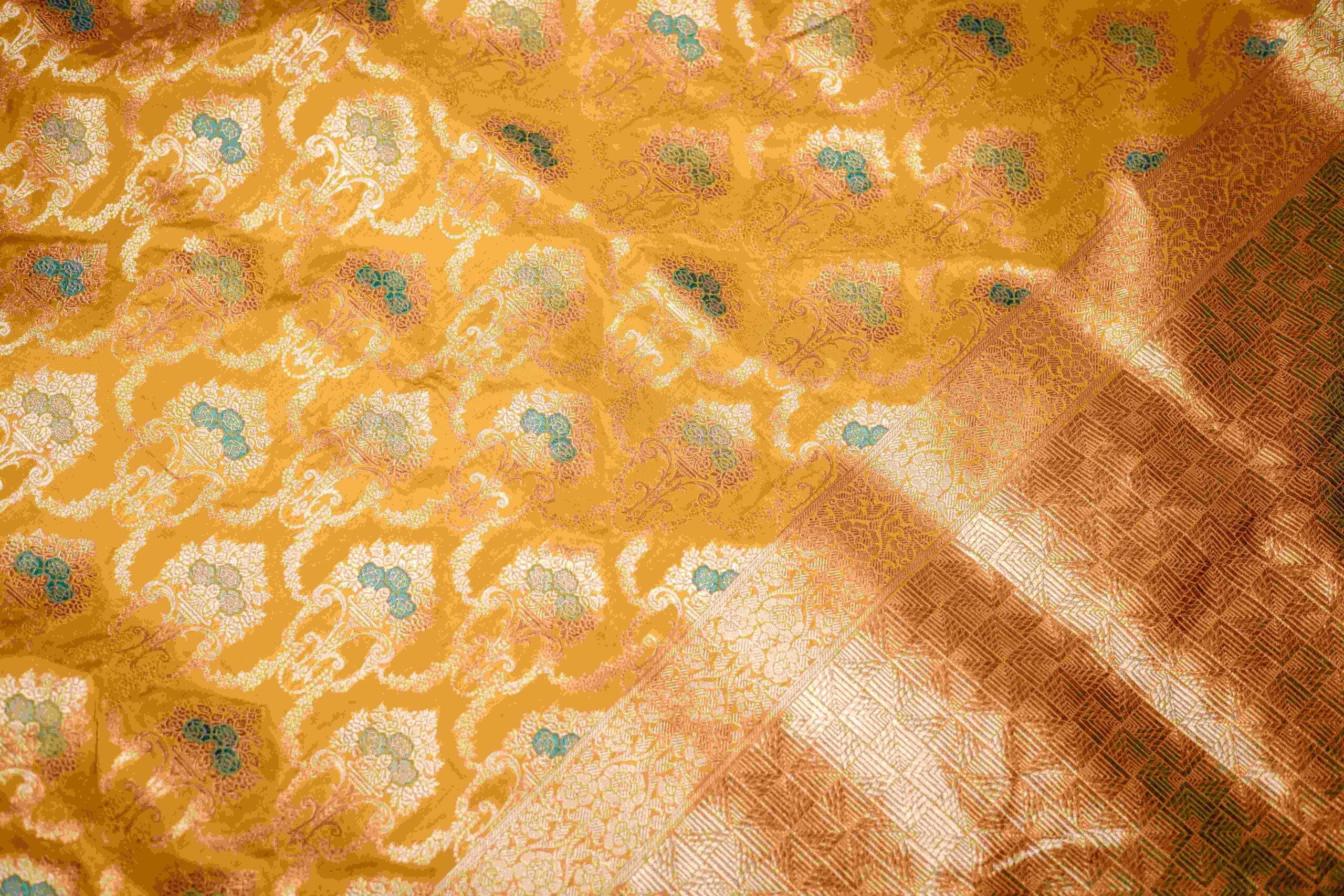 Green Benaras Silk Saree Chandelier Jaal Meenakari Blue Threads