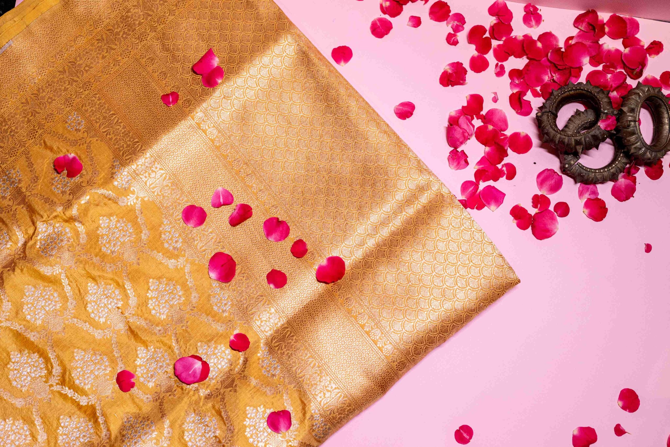 Yellow Banarasi Silk Saree Inverted Chandelier Jaal Sona Roopa Zari