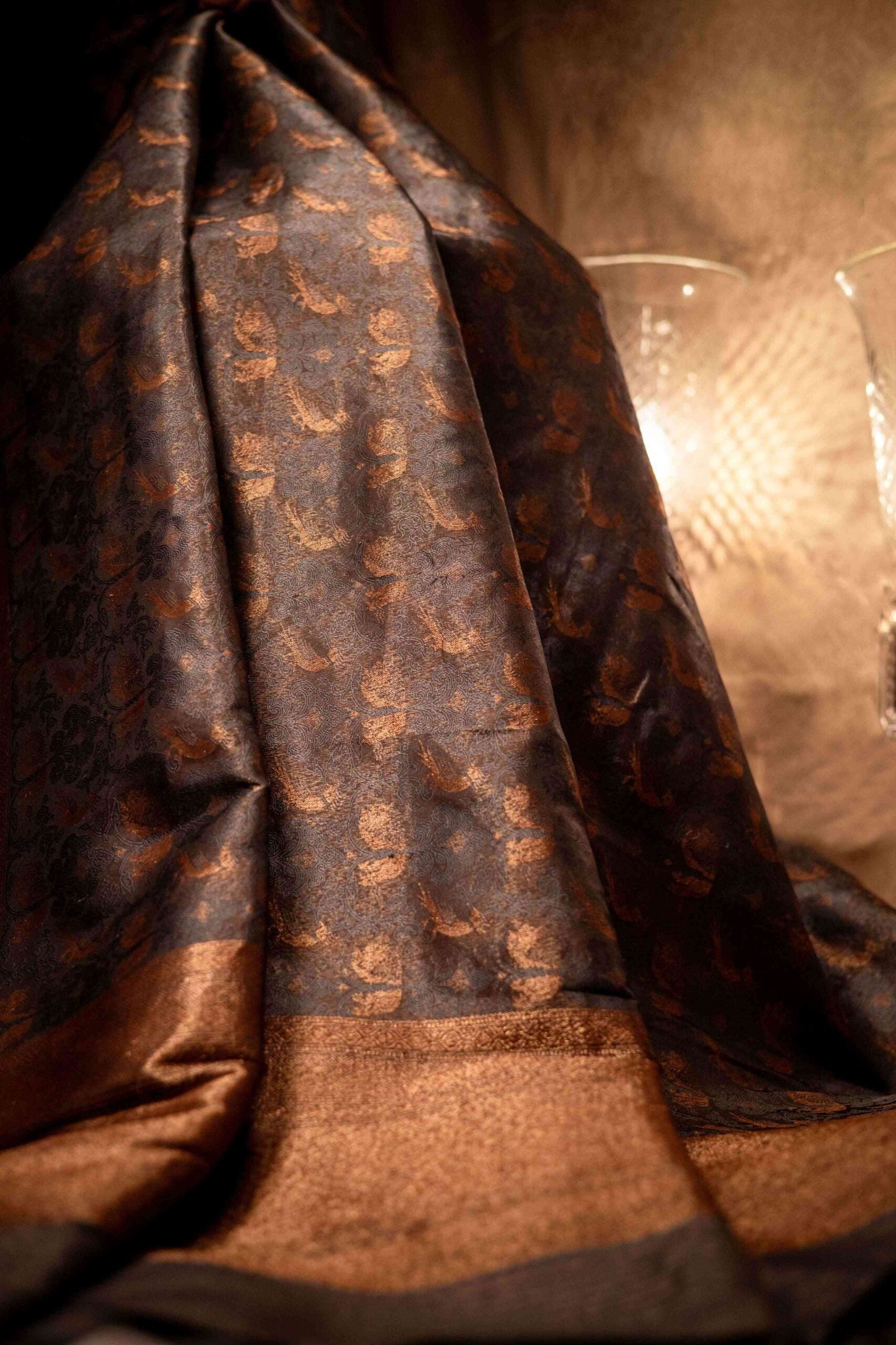 Metallic Grey Tanchoi Benaras Silk Saree Shikargah Gold Zari