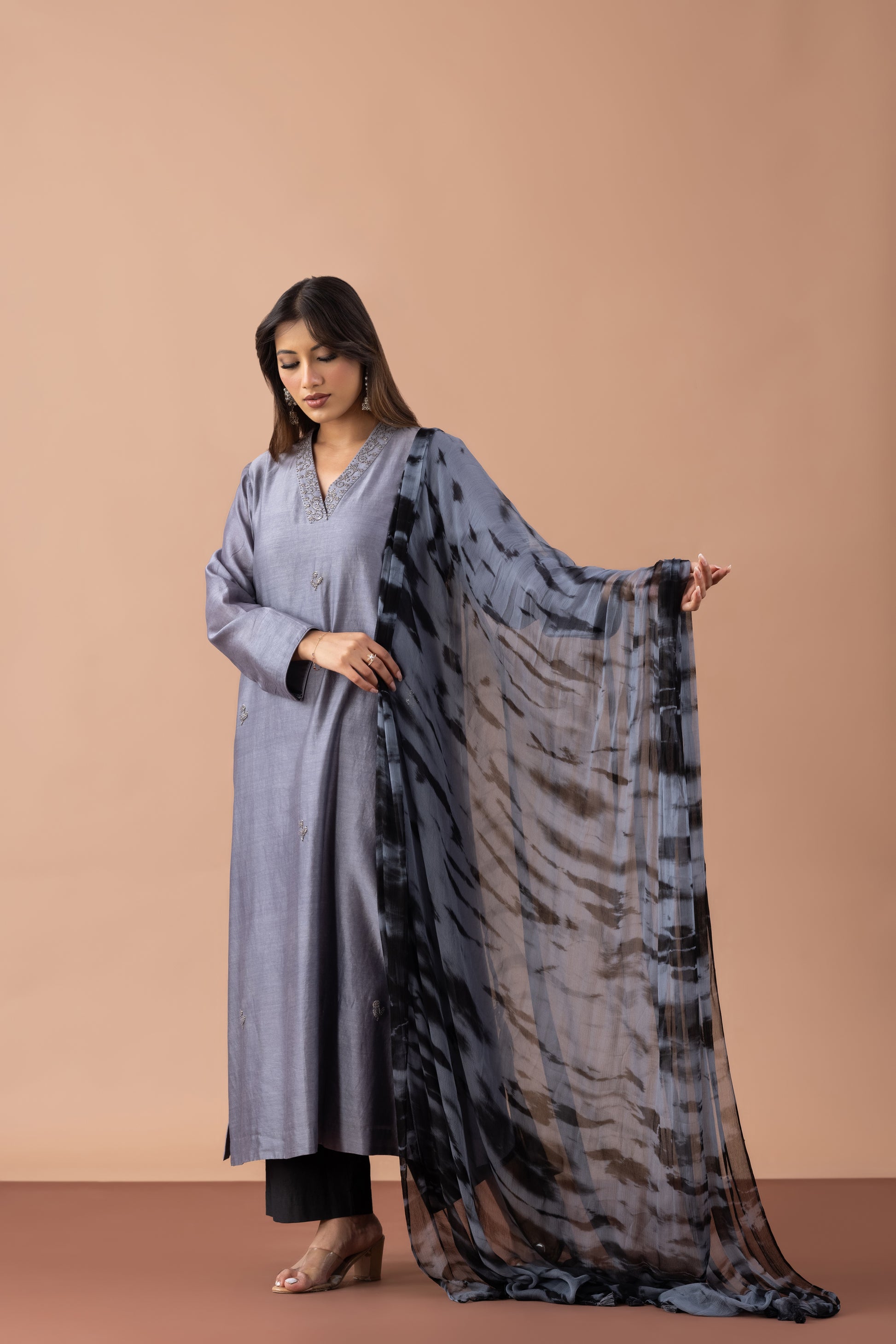 Riyasat Grey Chanderi Suit Set with Tie-Dye Dupatta