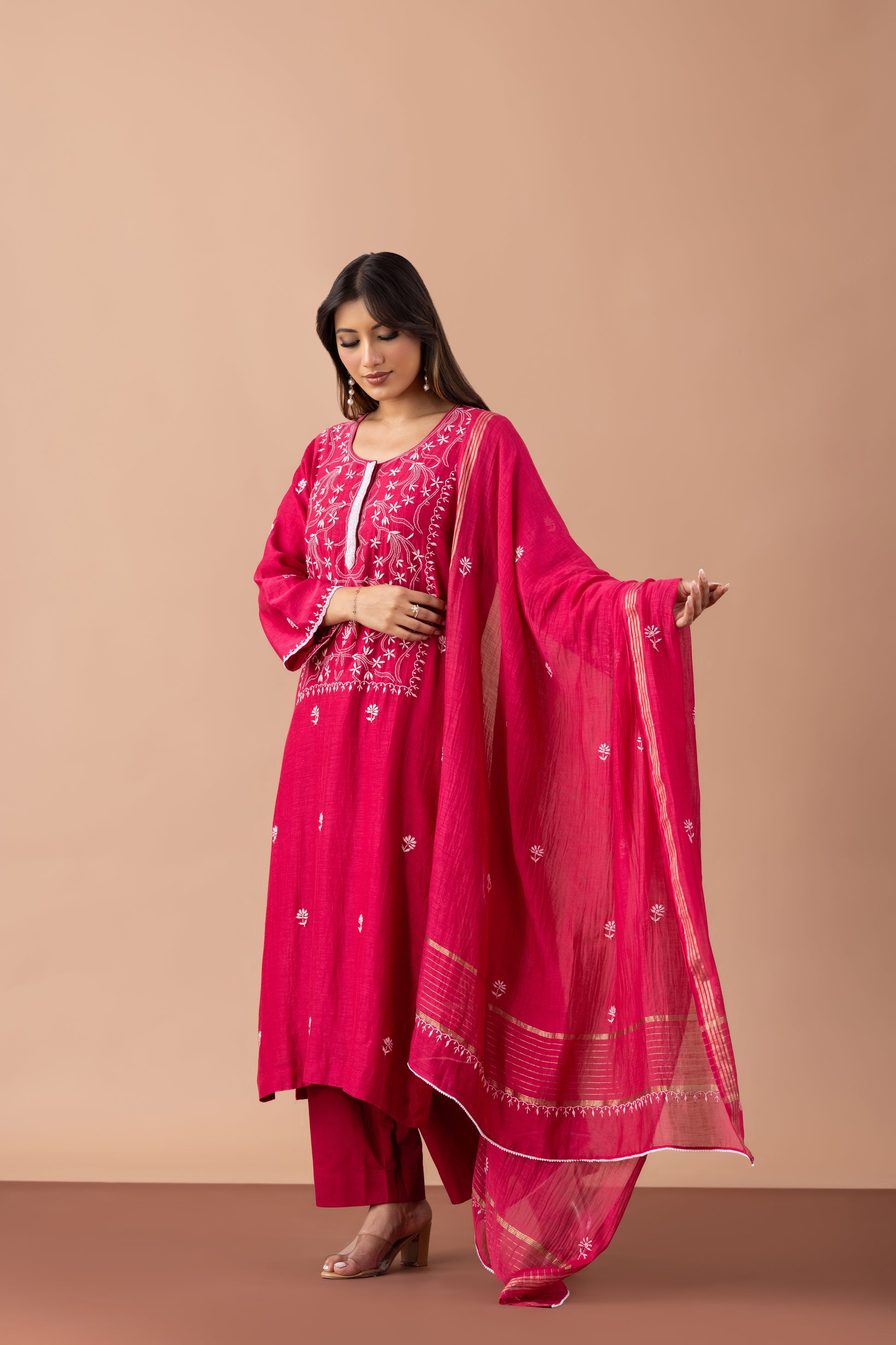 Gulbahar Mul Chanderi Kurta Set – Festive Raspberry