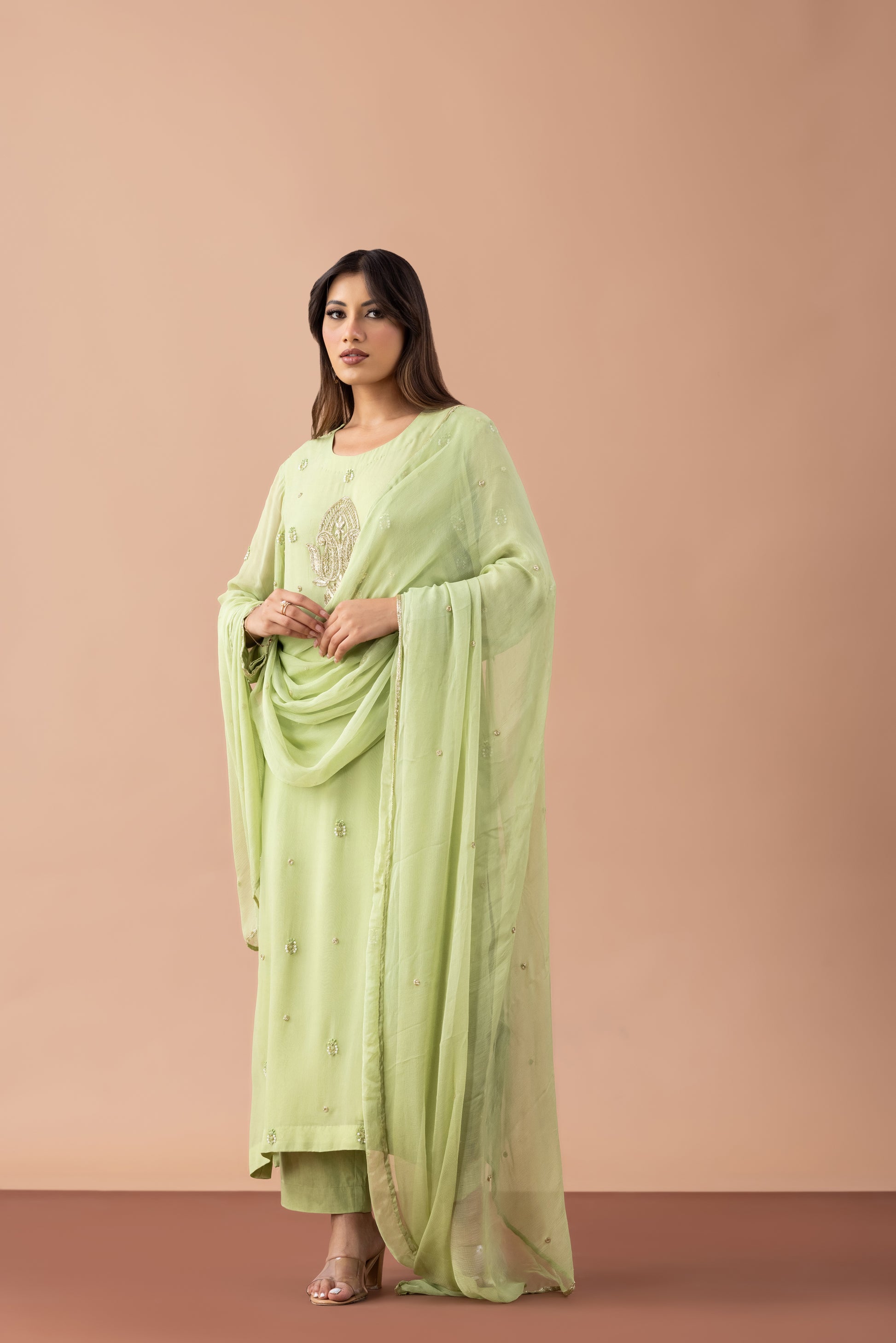 Green Zareen Kurta Set in Georgette with Chiffon Dupatta