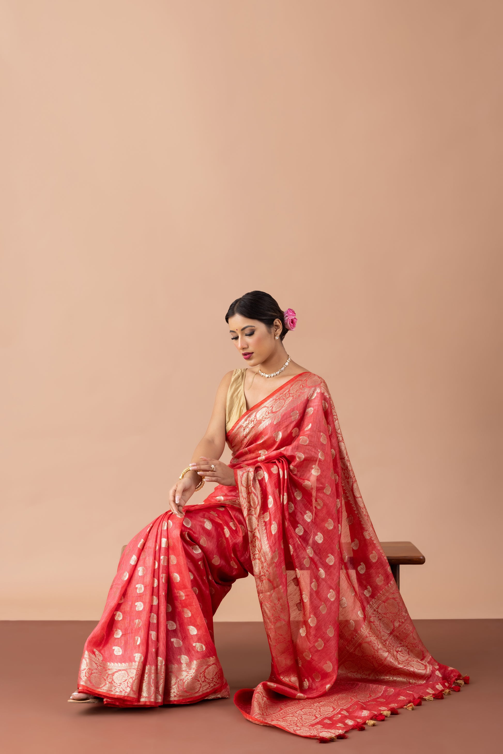 Tomato Red Linen Zari Boota Saree
