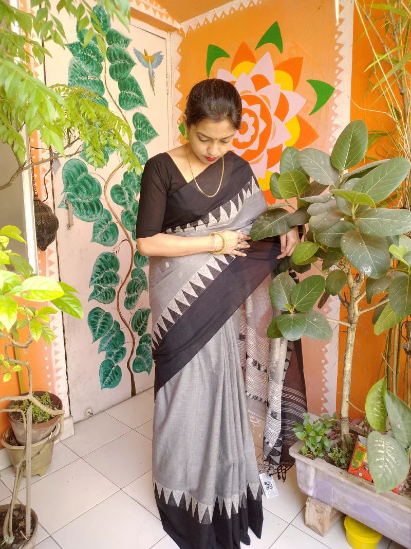 Black Mercerized Cotton Handwoven Saree Jamdani Kalka Temple