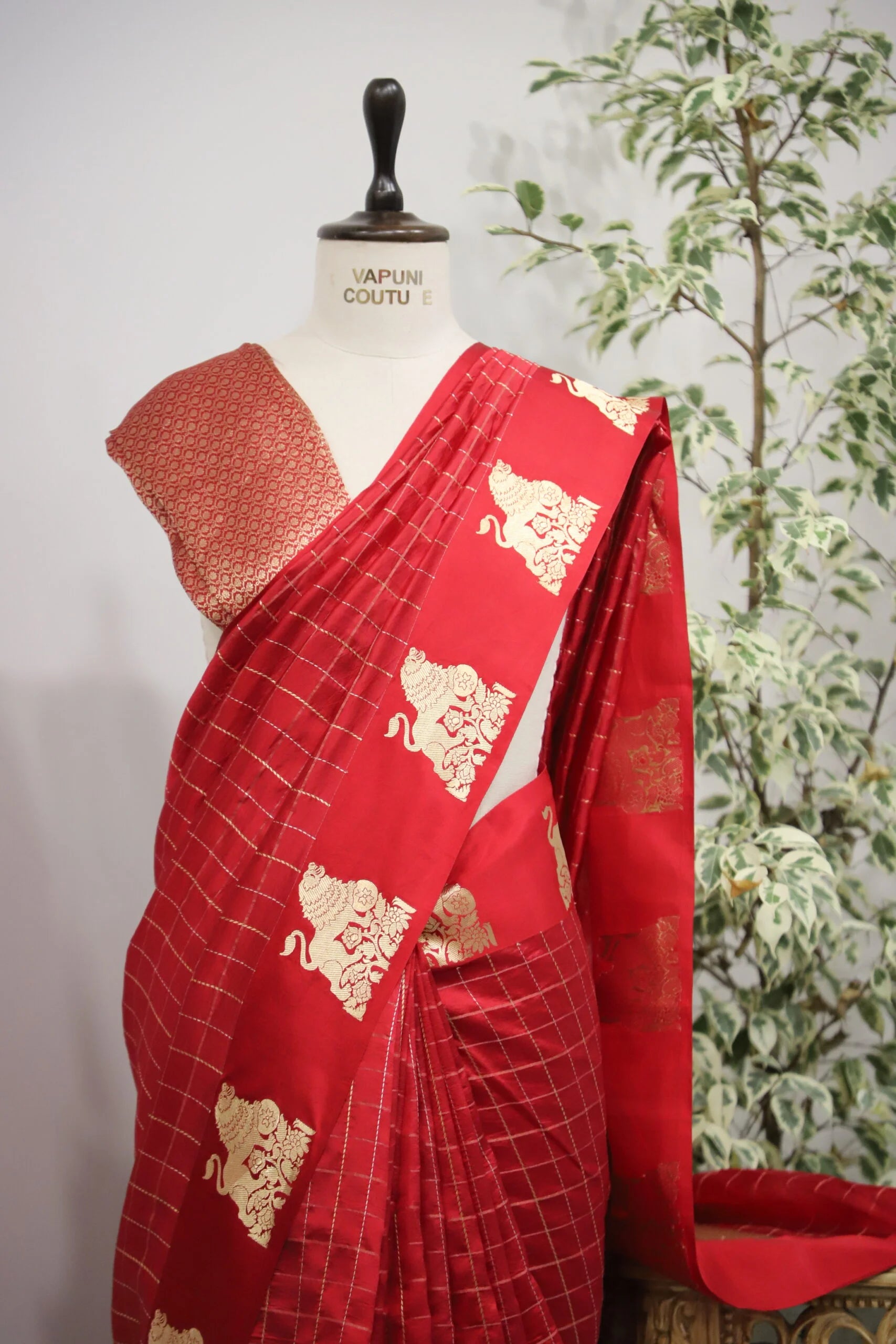 Current Red Checkered Saree with Golden Elephant Motifs - Festive Saree