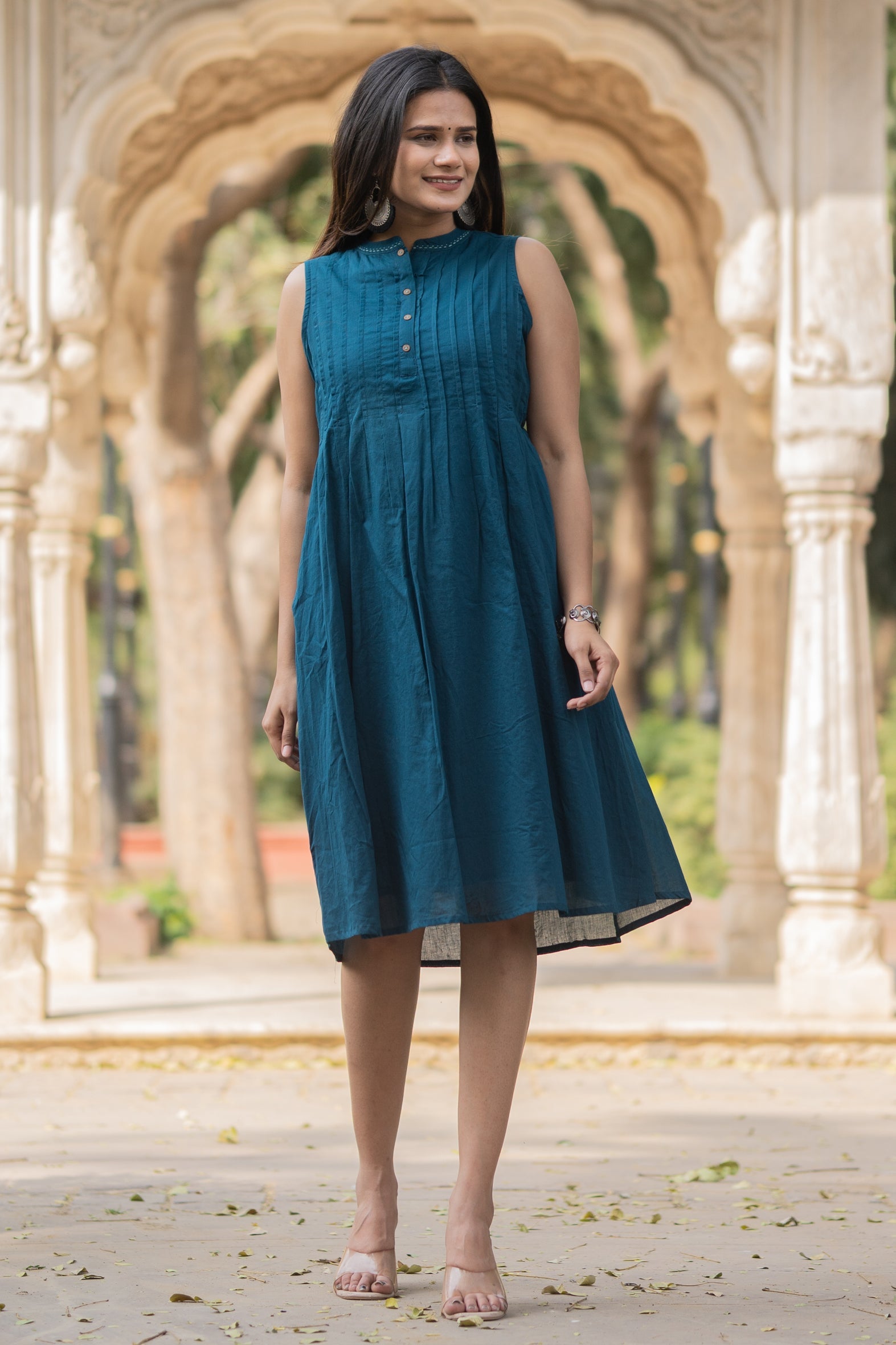 Sea Blue Solid Cotton Knee Length Dress - Collar Neck