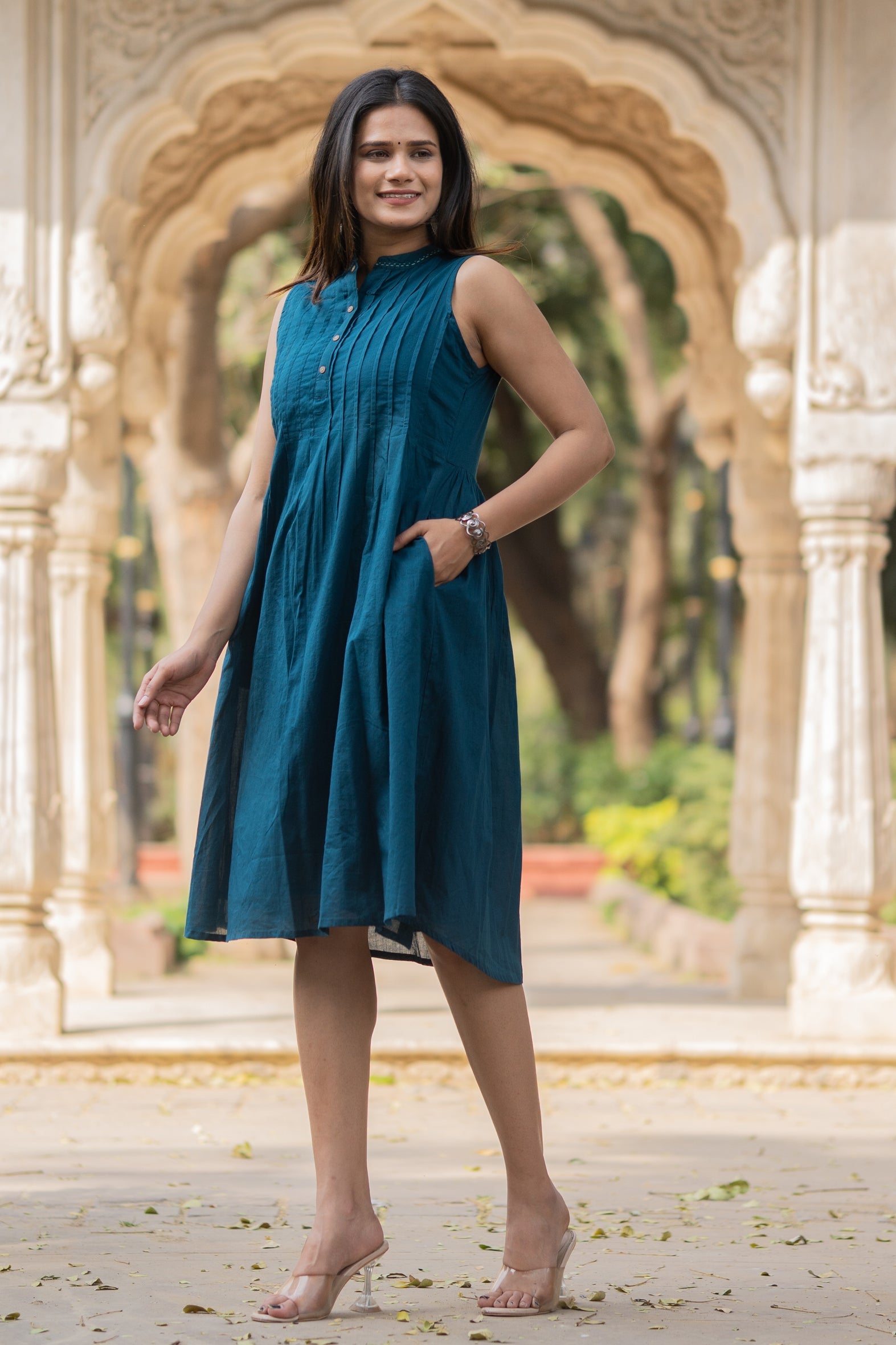 Sea Blue Solid Cotton Knee Length Dress - Collar Neck