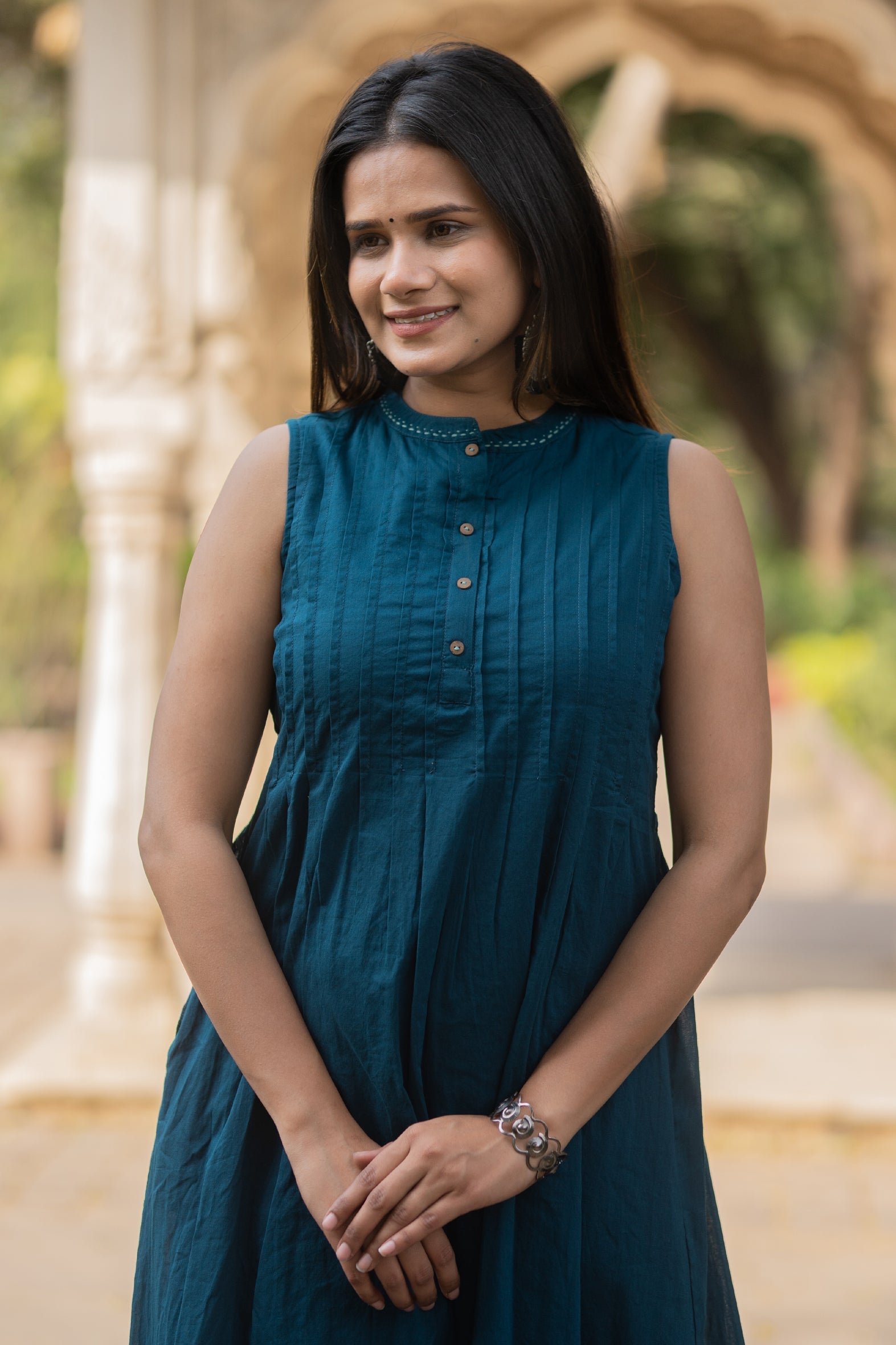 Sea Blue Solid Cotton Knee Length Dress - Collar Neck