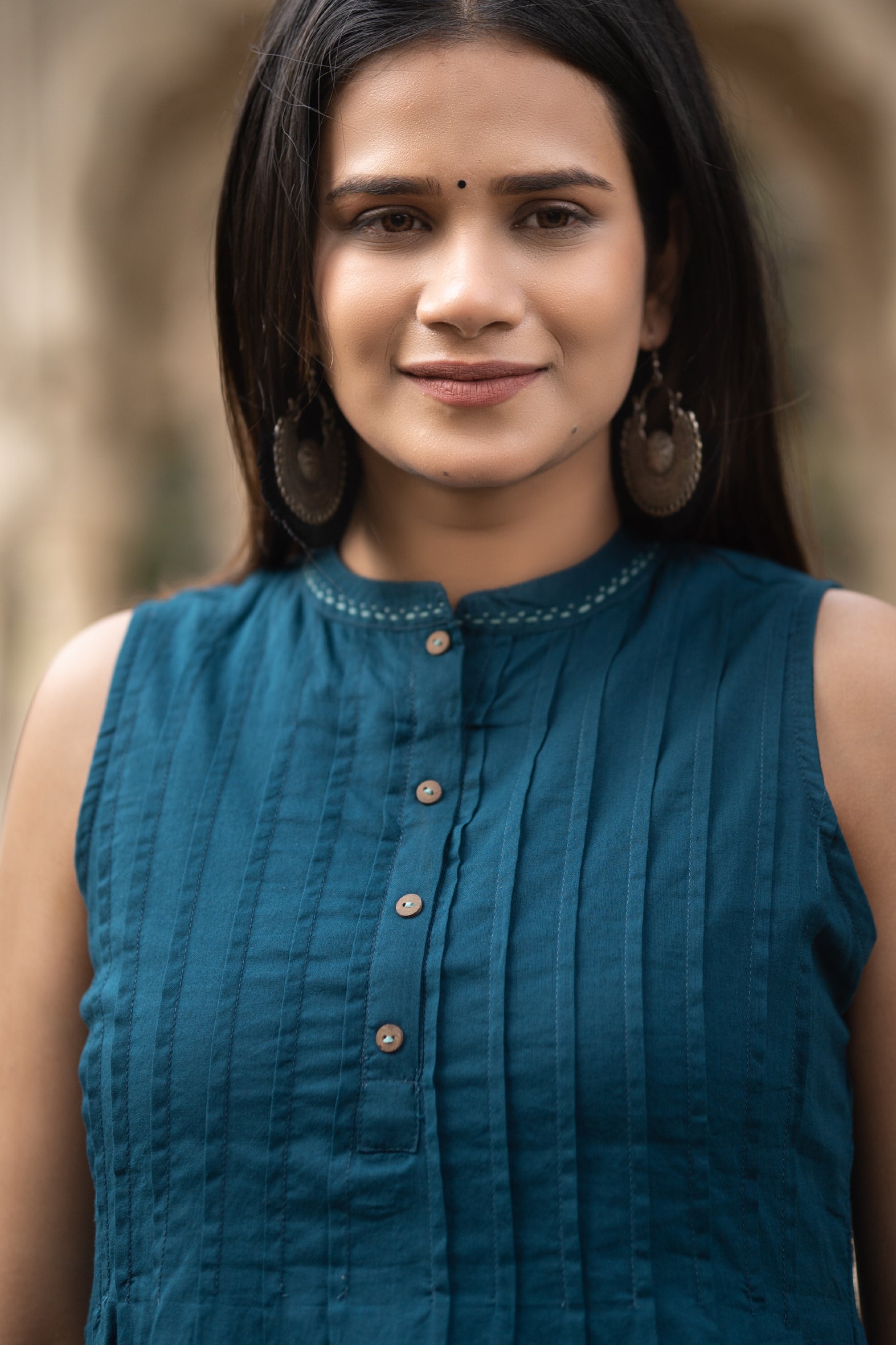 Sea Blue Solid Cotton Knee Length Dress - Collar Neck