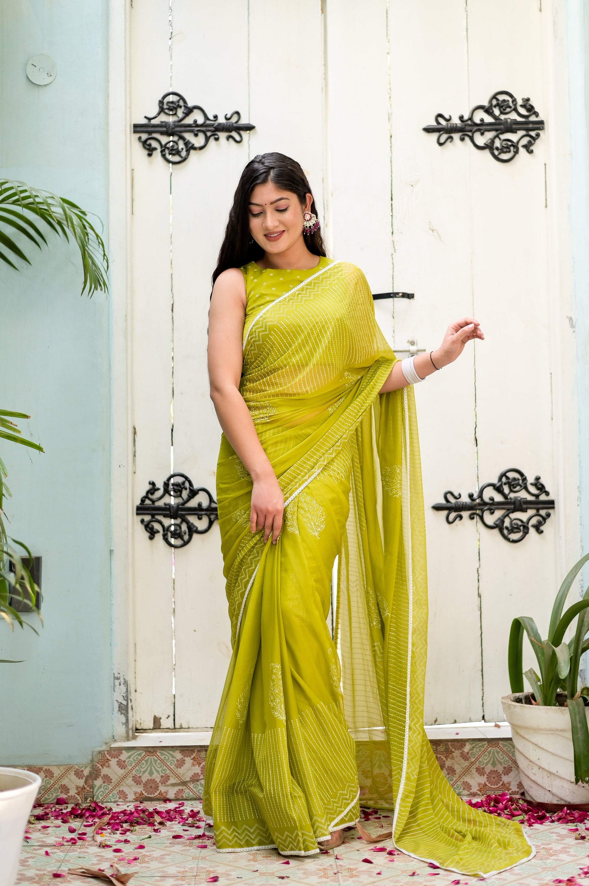Delicate Green Chiffon Handblock Printed Saree Geometric Floral