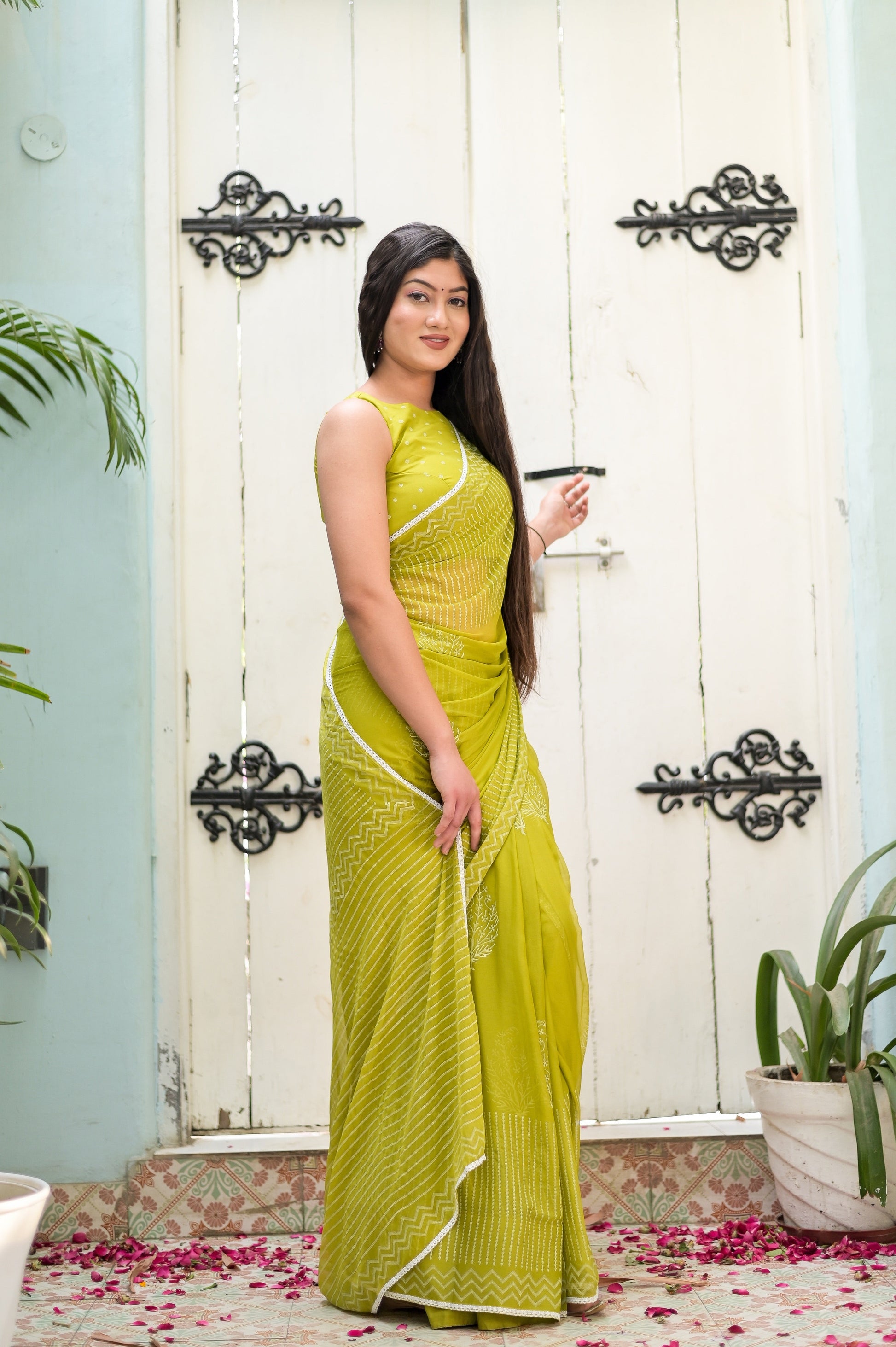 Delicate Green Chiffon Handblock Printed Saree Geometric Floral