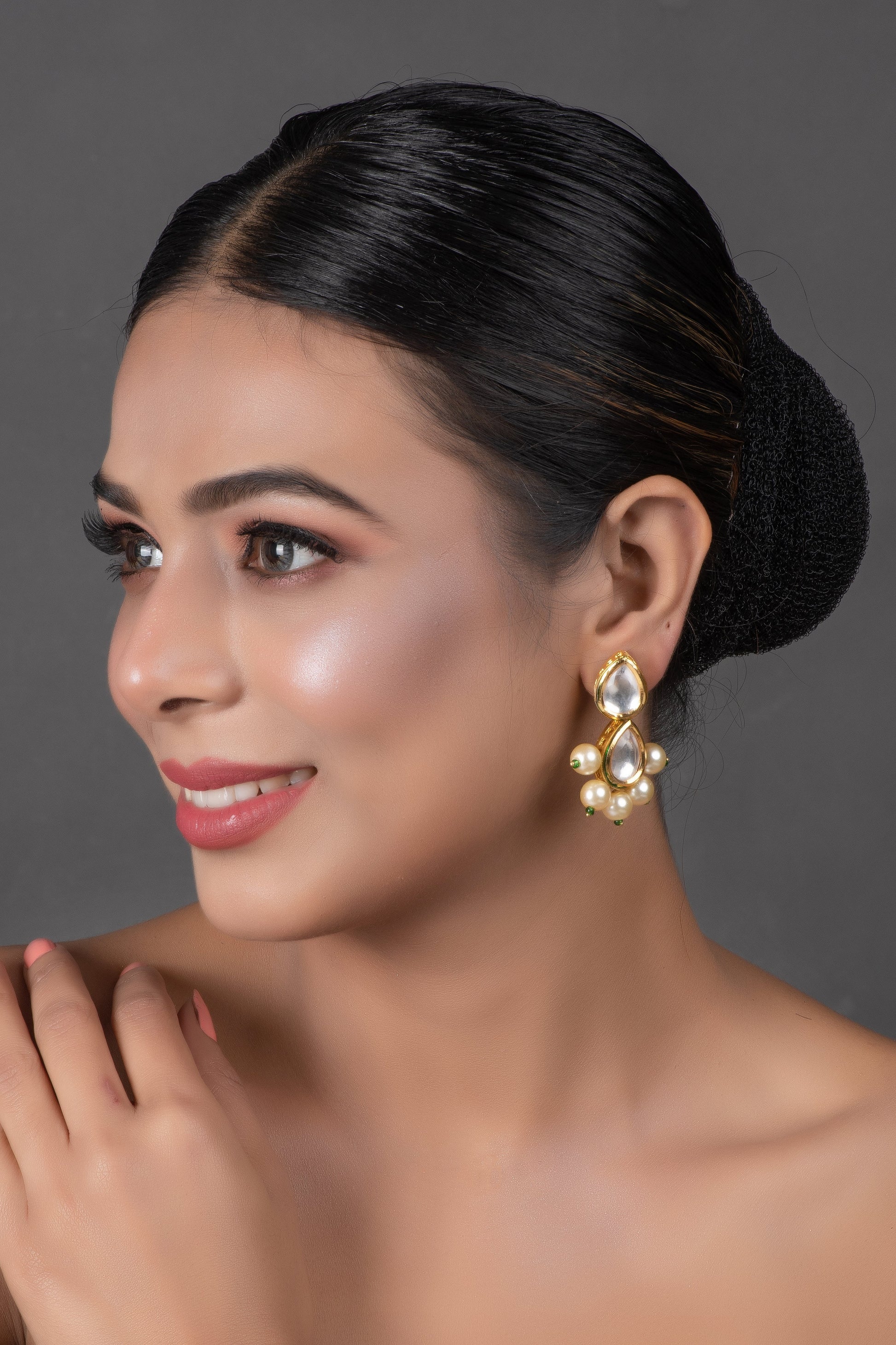 Pearl beaded Handcrafted Kundan earrings