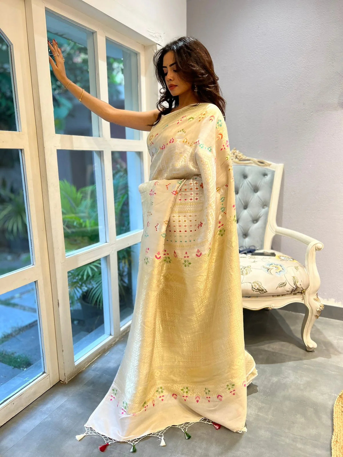 Ivory Floral Tussar Meenakari Saree - Handcrafted Traditional Saree