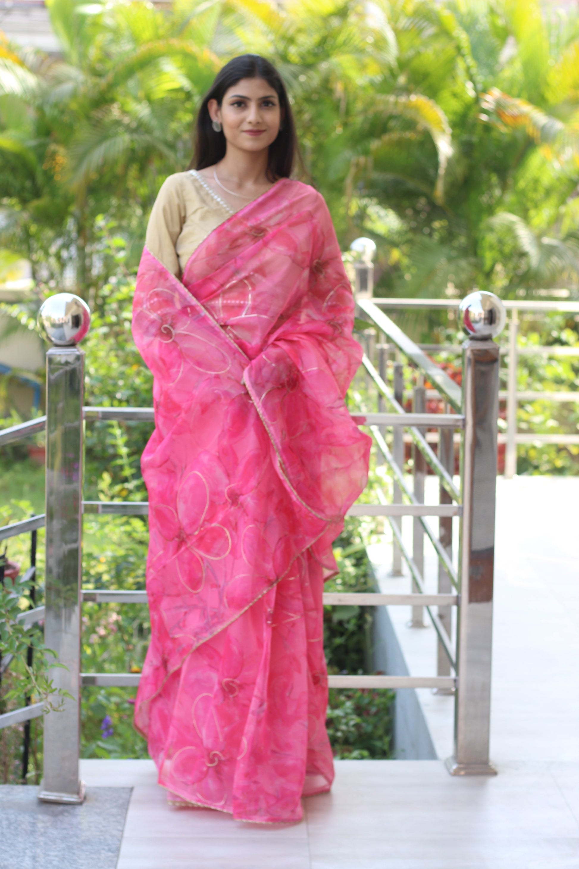 Captivating Pink Printed Organza Saree Floral