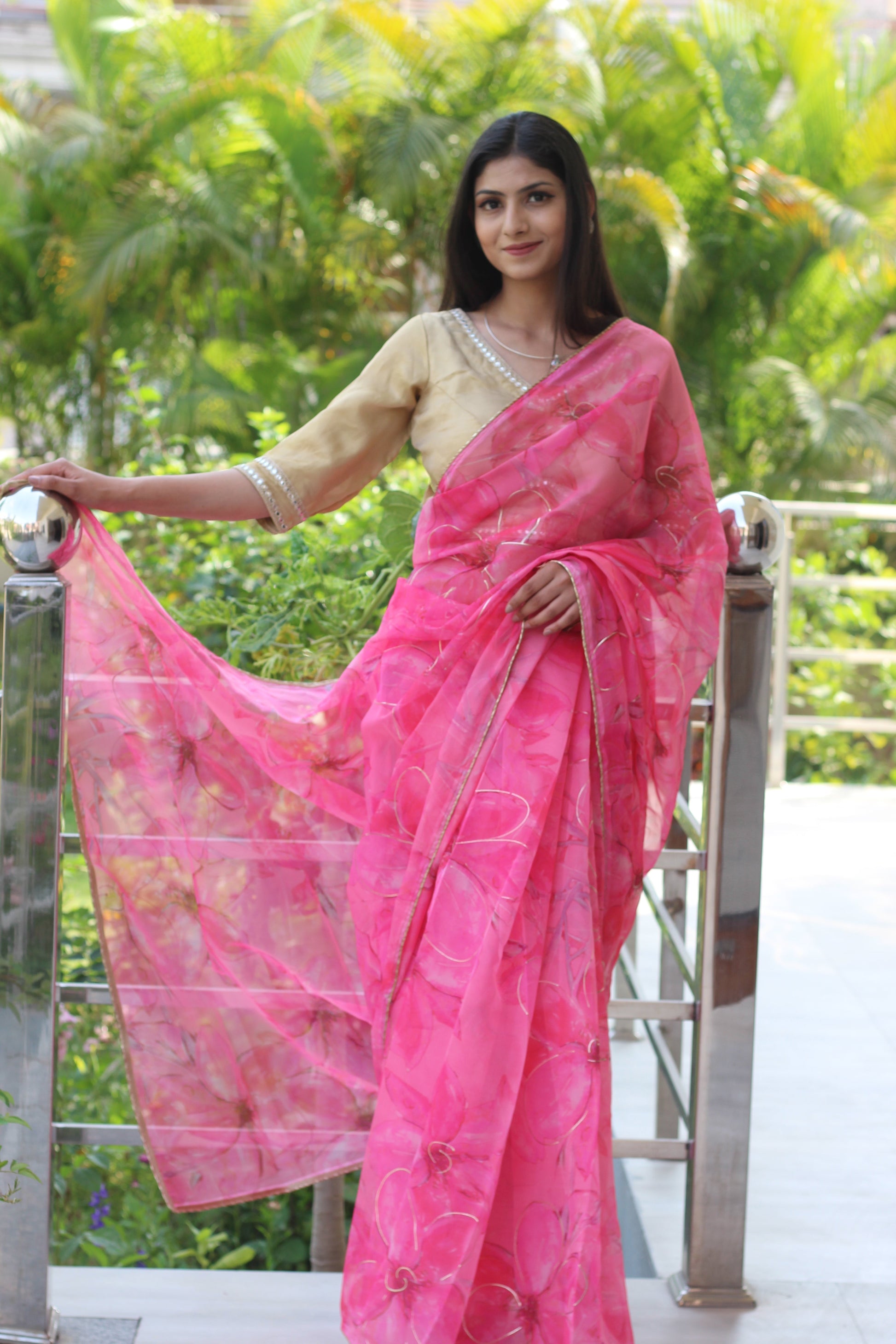 Captivating Pink Printed Organza Saree Floral