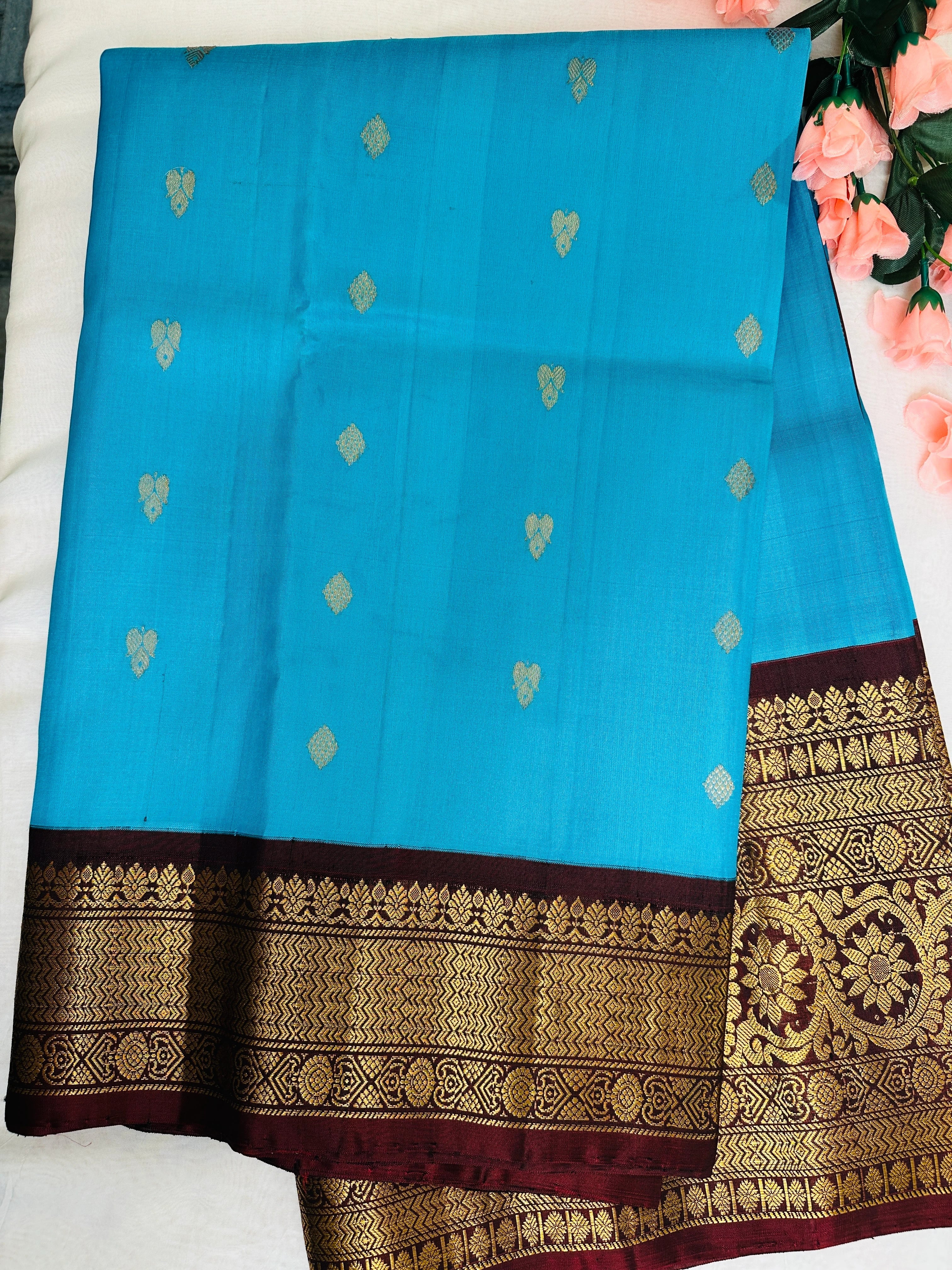 Breathtaking Blue Orange Turquoise Gadwal Pattu Saree Gold Zari Nature