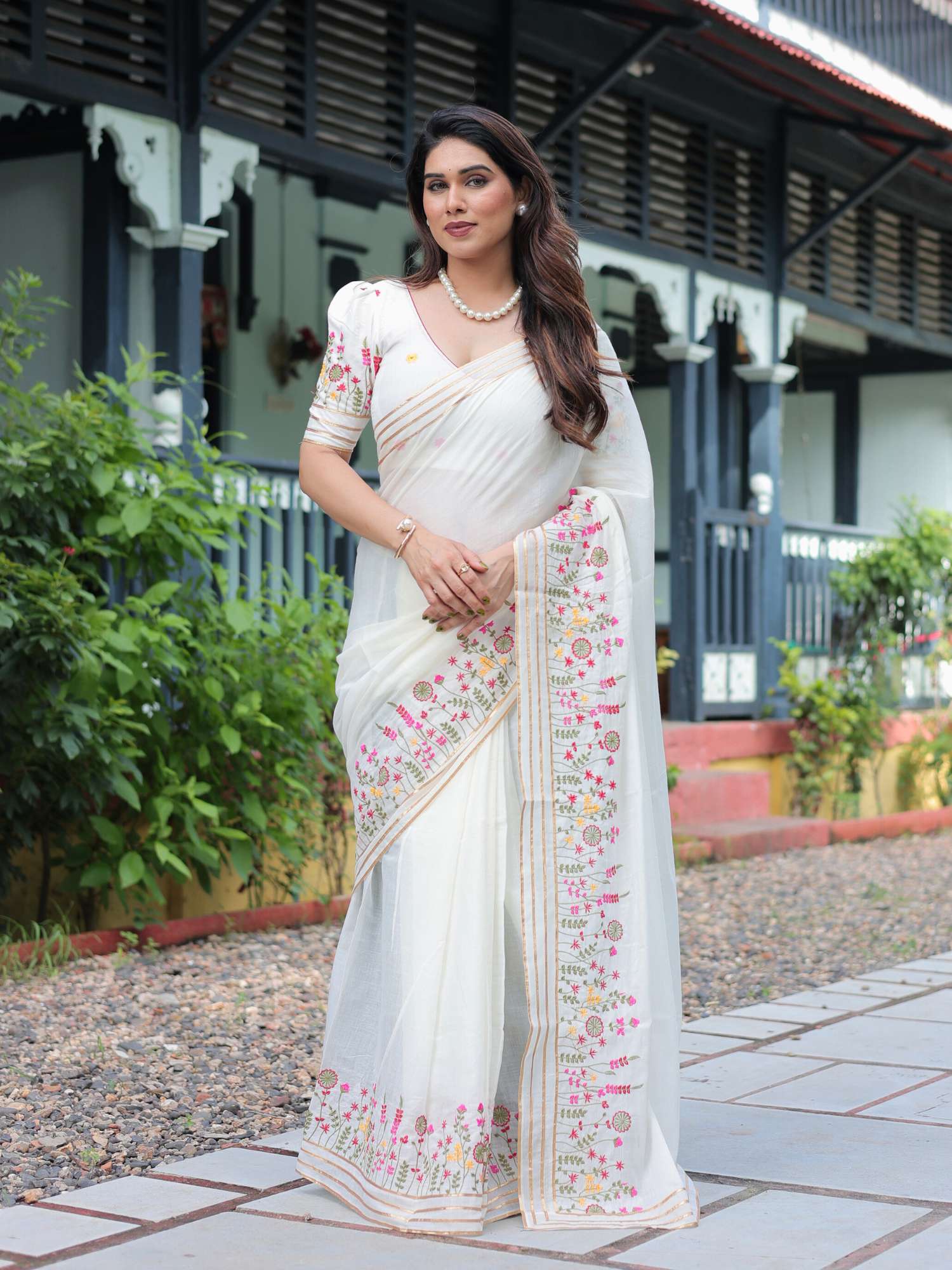 Ethereal Floral White Cotton Garden Embroidery Saree Gota Border