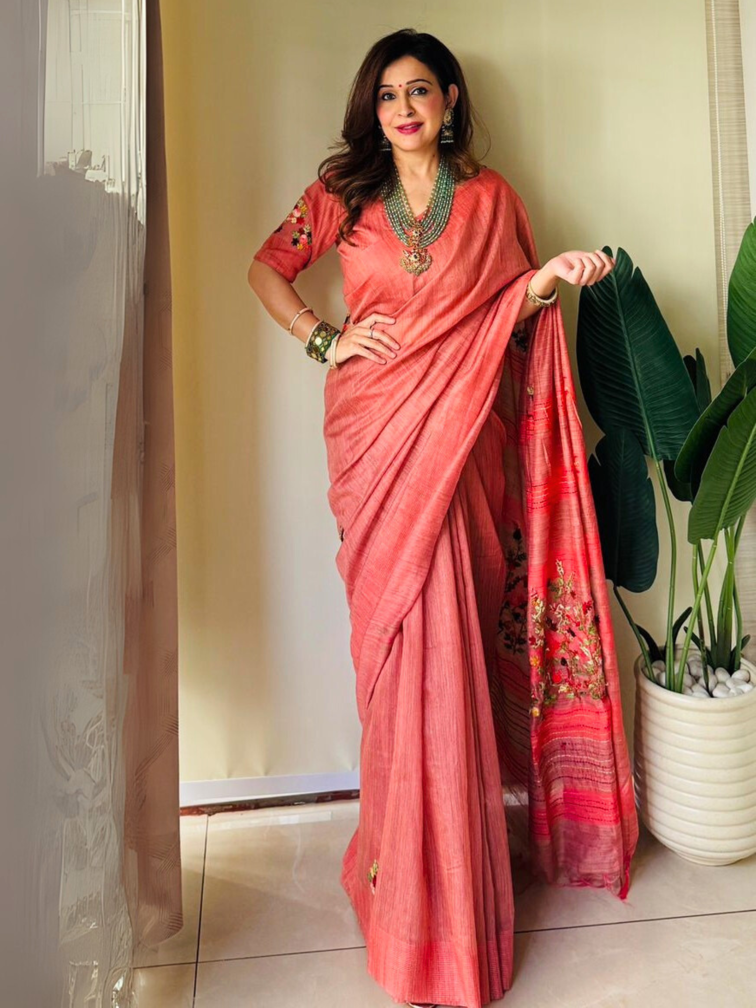 Kiran Linen Hand Embroidery Saree