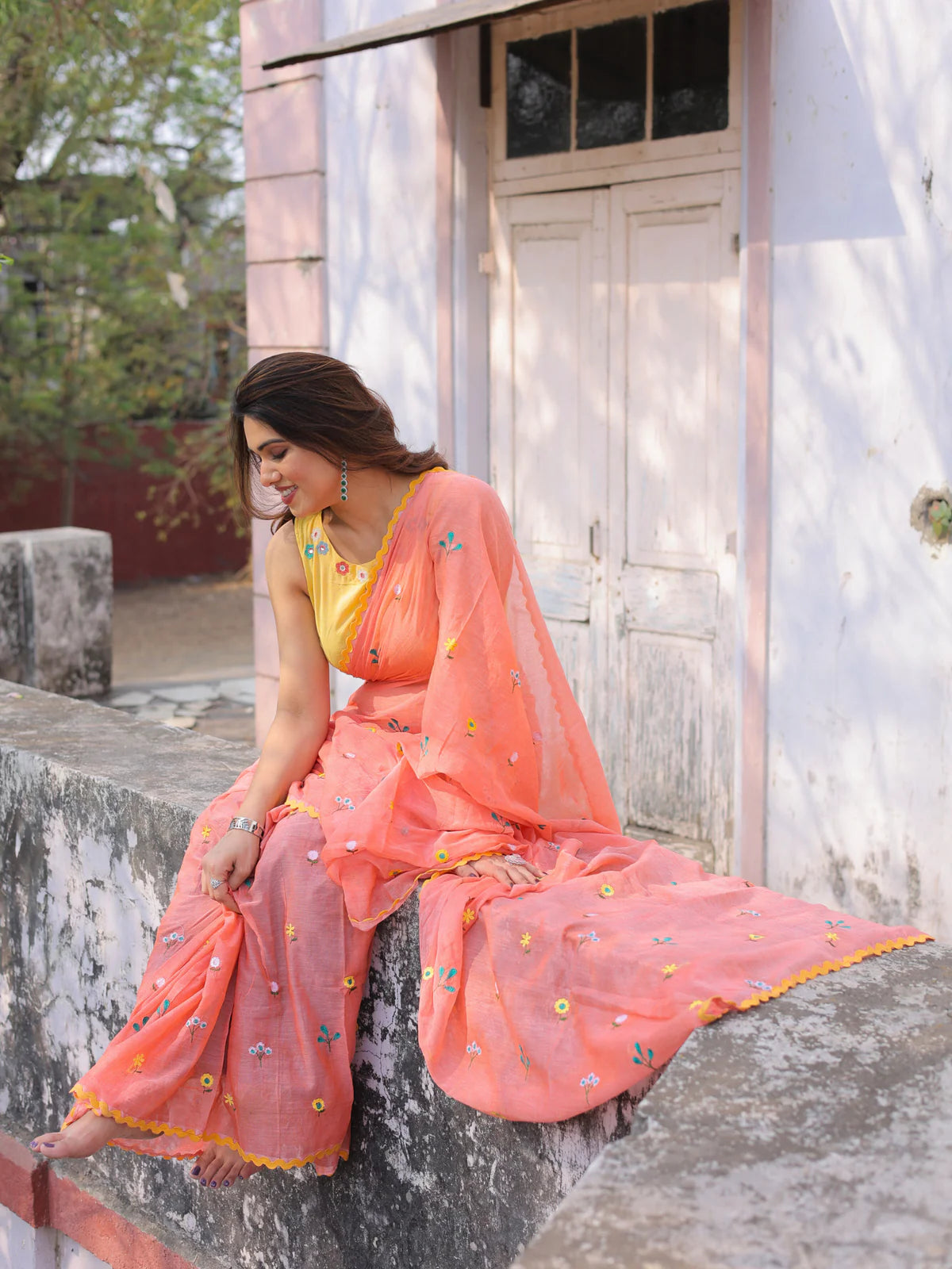 Prettiest Peach Mul Cotton Ganik Embroidered Saree Floral Lace