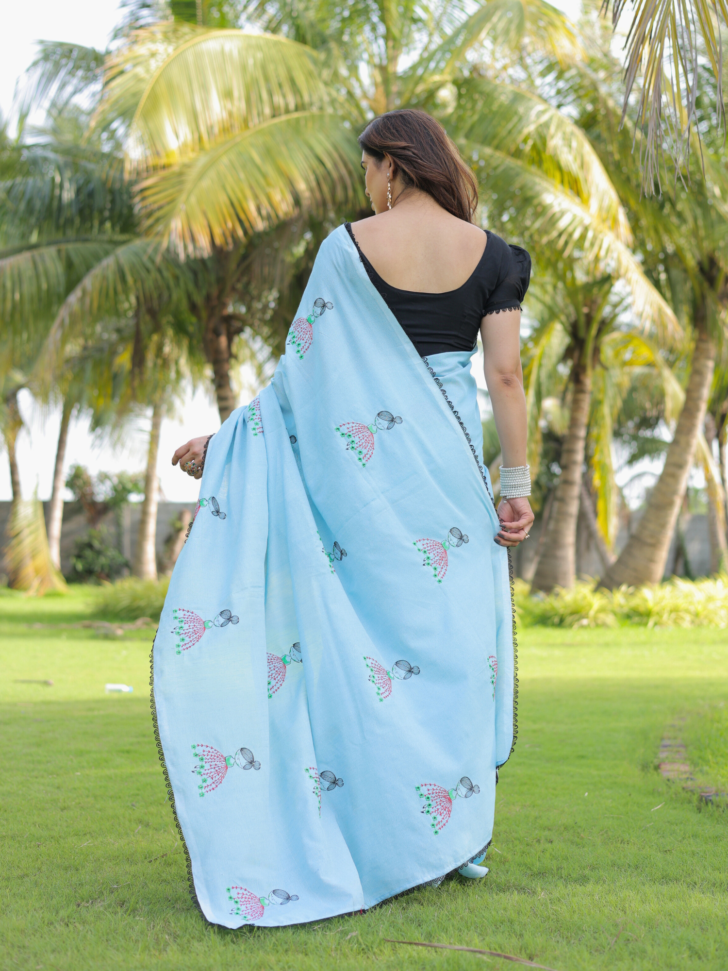 Gudiya blue doll embroidery saree with blouse.