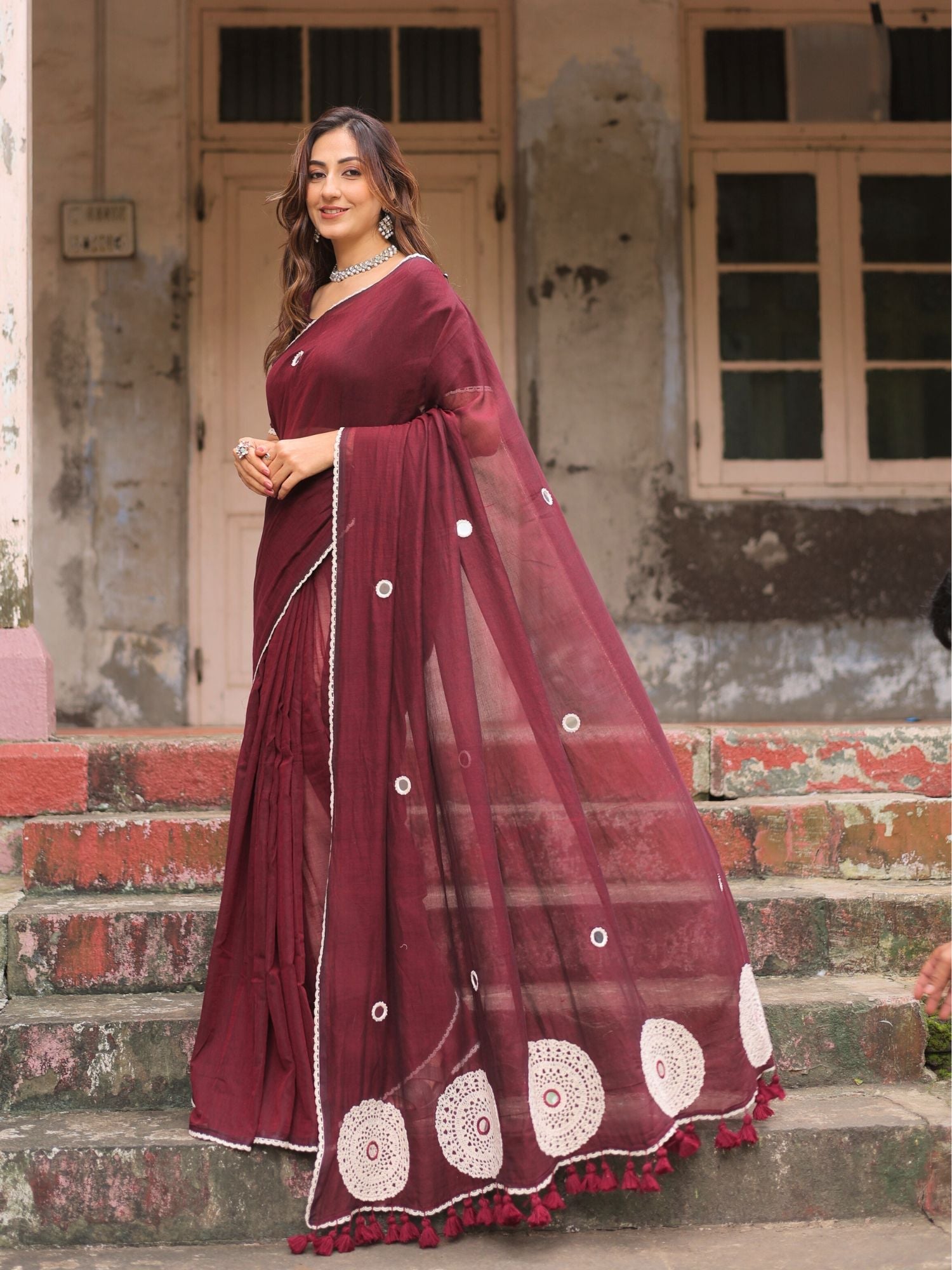 Bulbul- maroon crochet work cotton saree with blouse