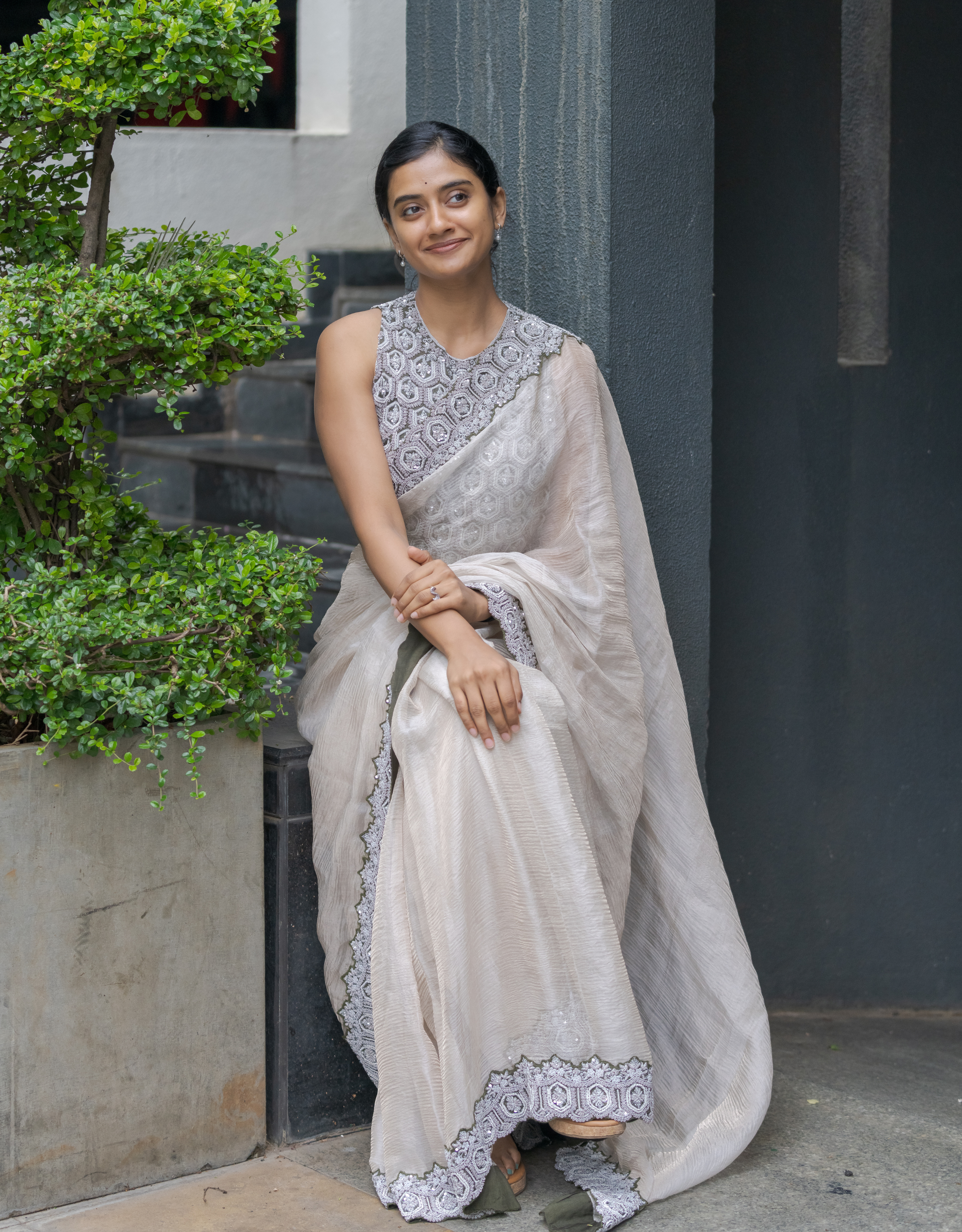Cream Olive Green Crush Tissue Saree Zardosi Border Raw Silk Blouse