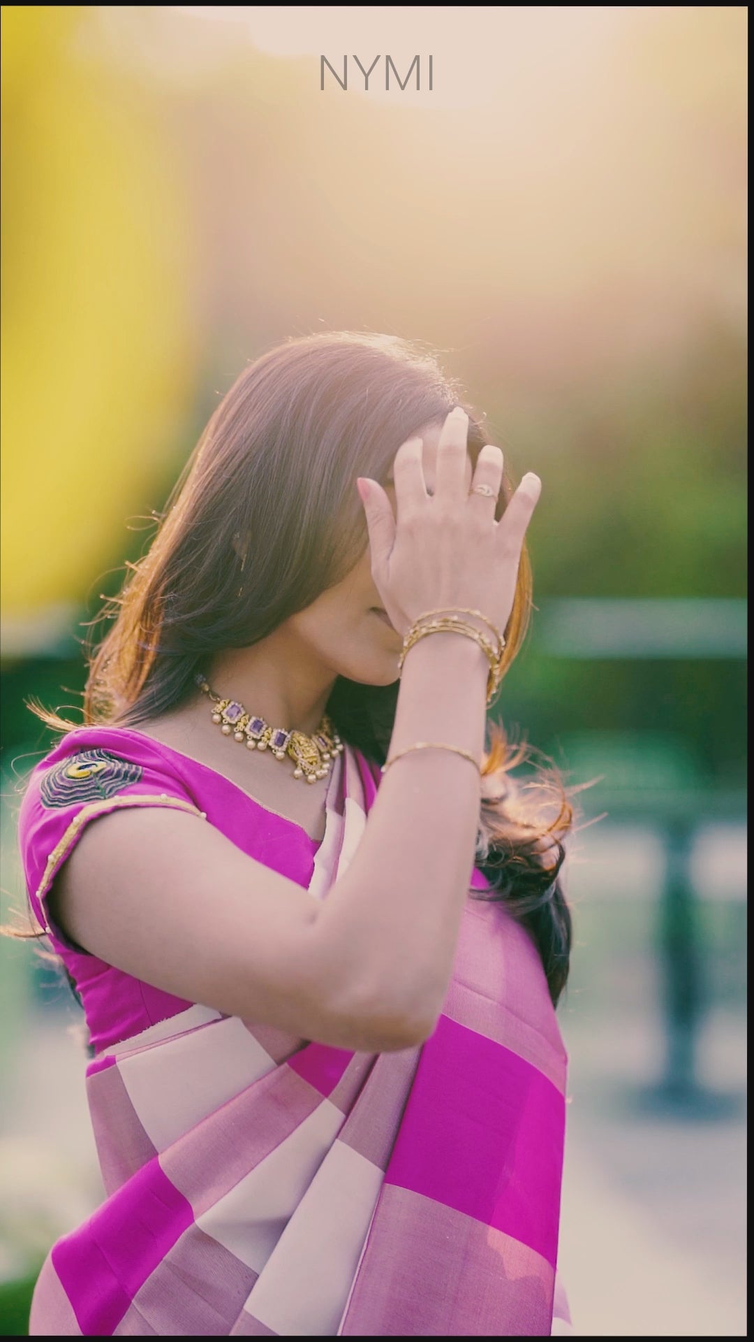 Load video: Hot Pink Kanchipattu Saree Checkered Hand-Painted Krishna Blouse