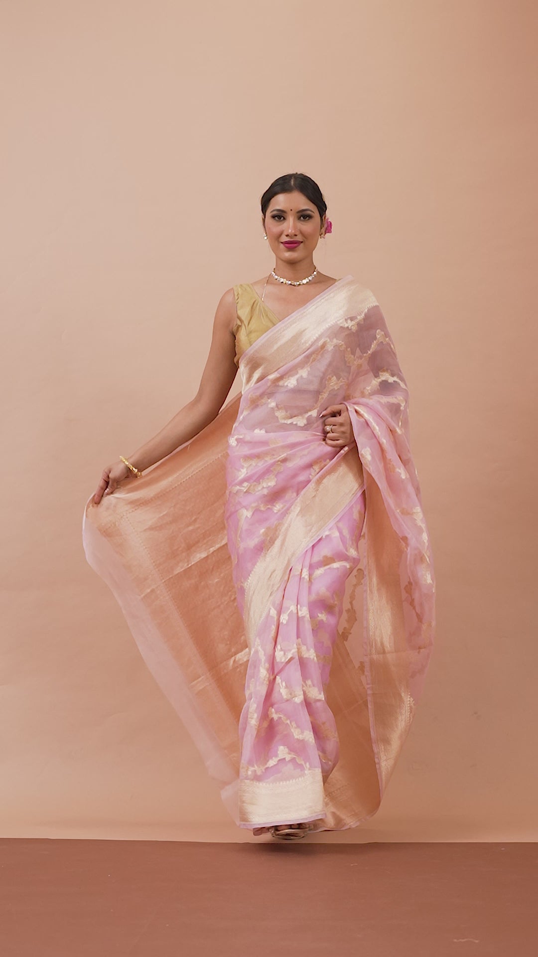 Load video: Pink Organza Banarasi Saree with Gold Zari Weave