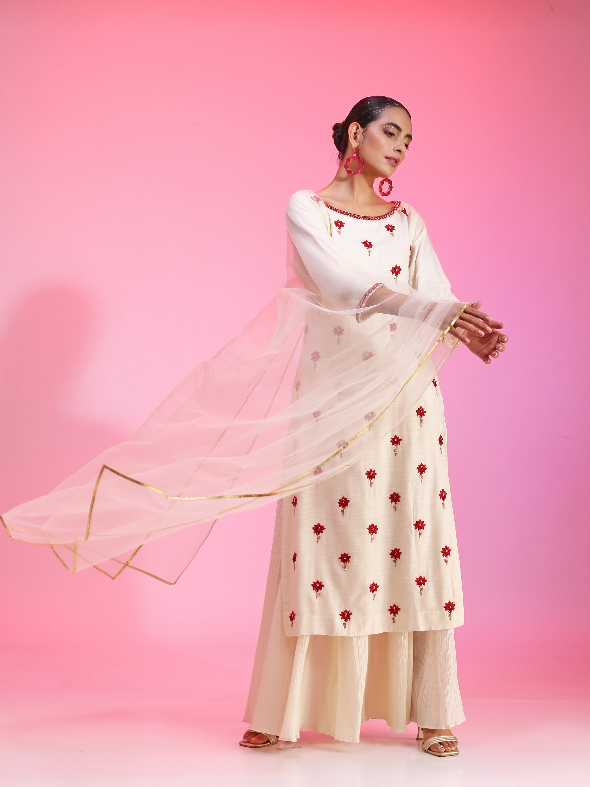 Ivory Modal Resham Dabka Beaded Kurta Palazzo Net Dupatta Set