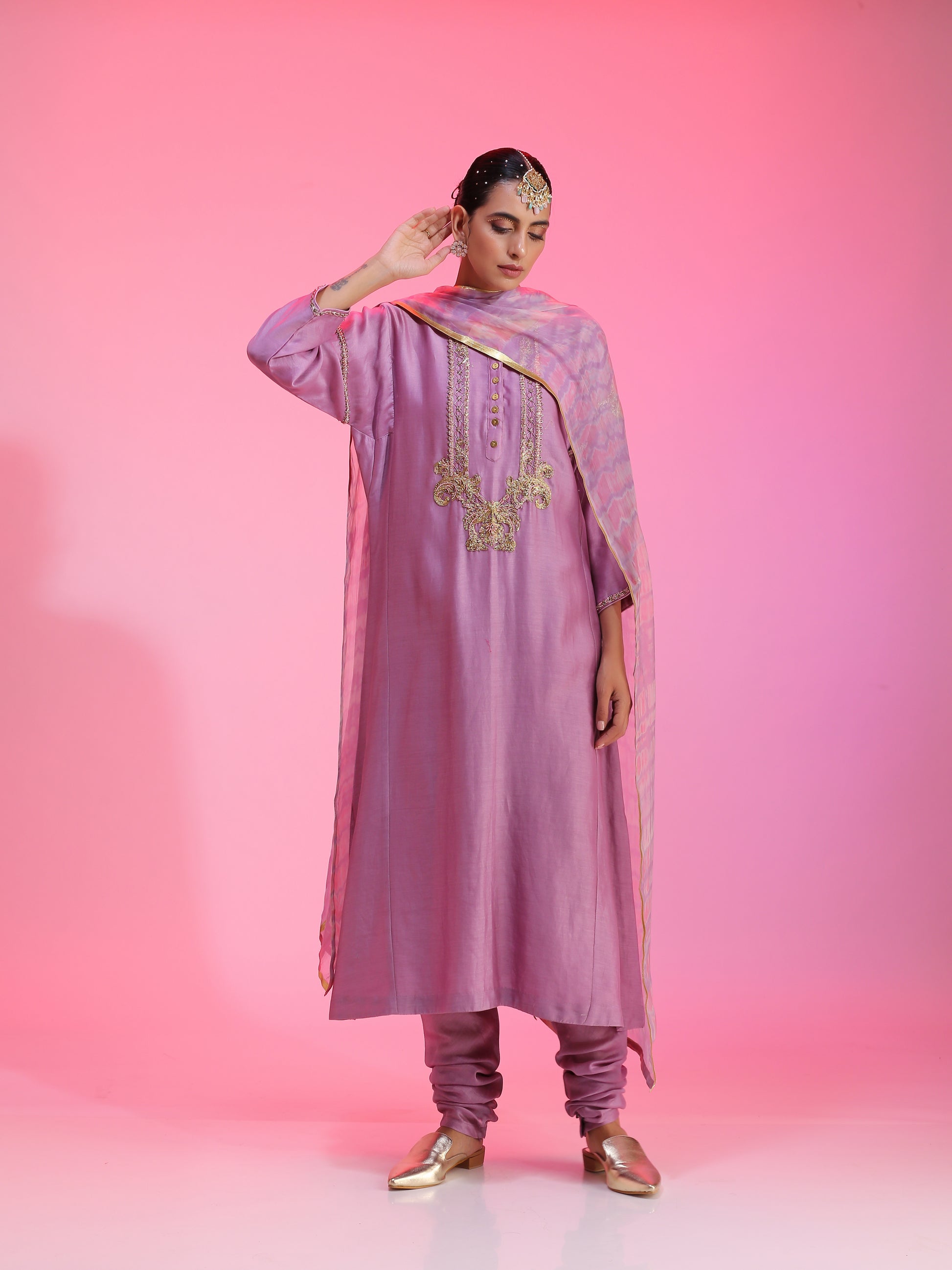 Lilac Mauve Chanderi Zardozi Neck Kalidar Kurta Set Armlet Sleeve