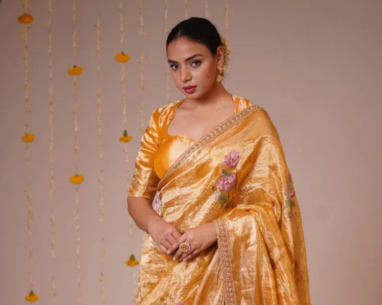 10 Latest Silk Saree Colour Combinations