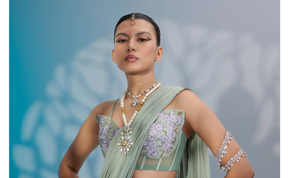 Yeh Patloon Dikhta Englishstani, But Mera Dil Hai Hindustani