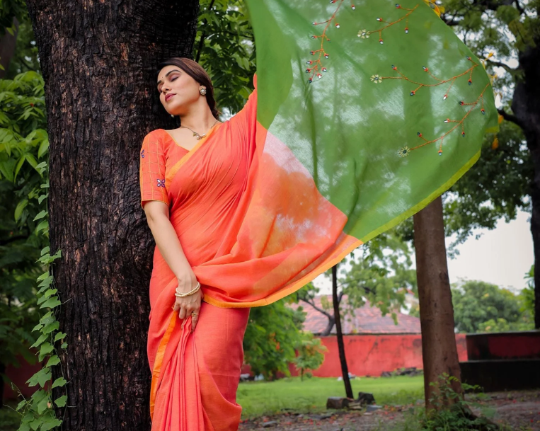 Why Will Handcrafted Ethnic Wear Never Go Out of Style?