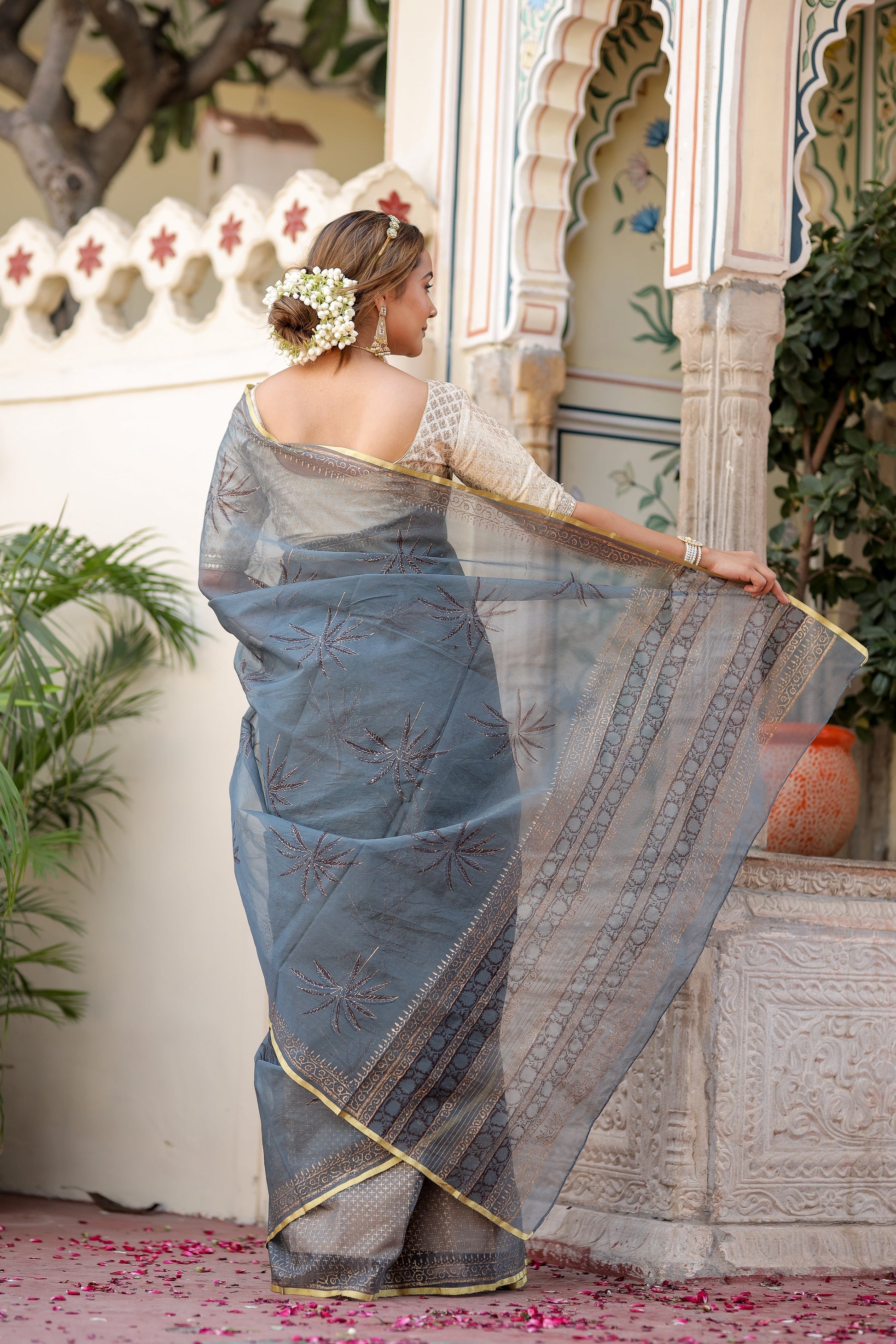 Exquisite Blue Grey Organza Saree Foil Print Zari Border Floral