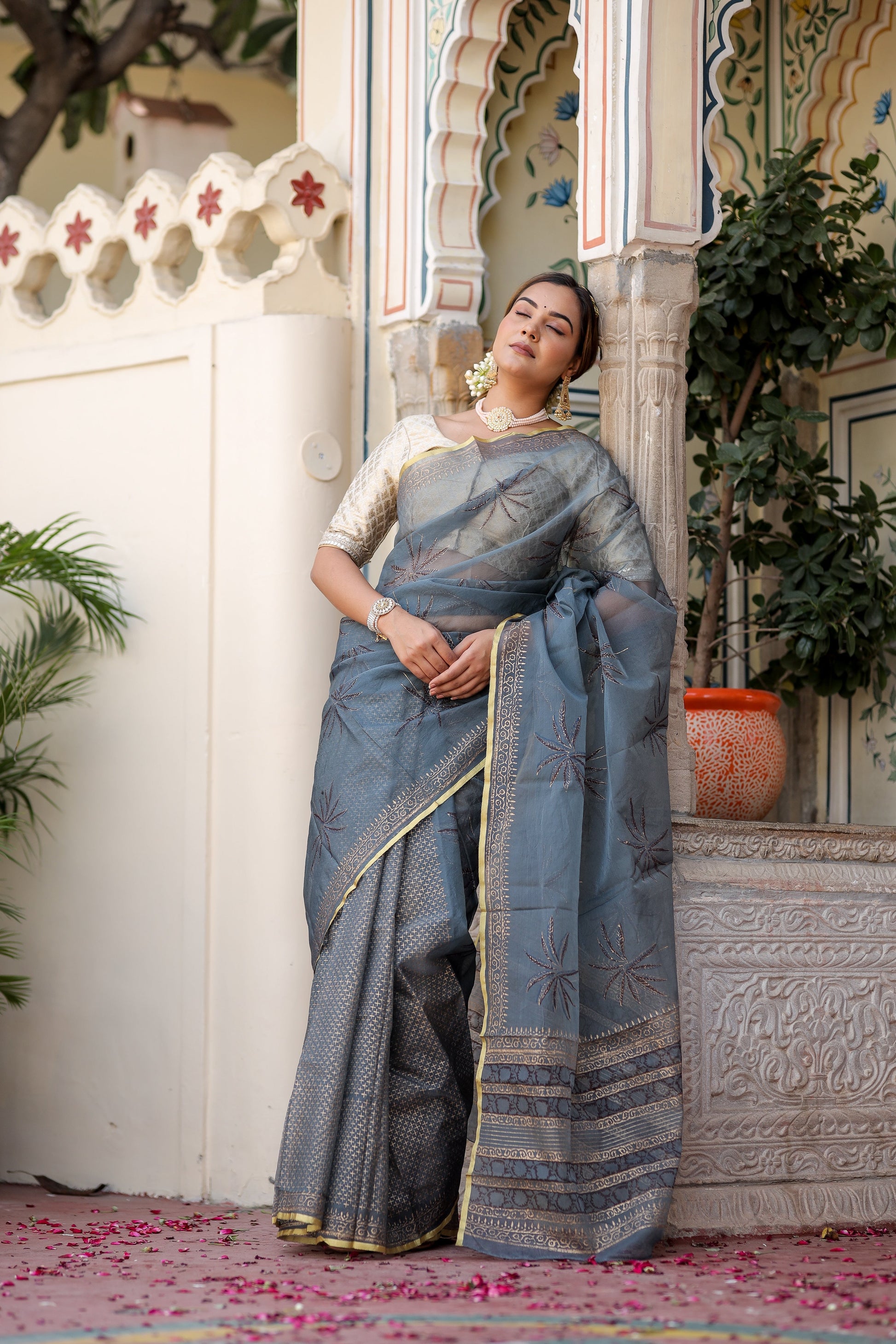 Exquisite Blue Grey Organza Saree Foil Print Zari Border Floral