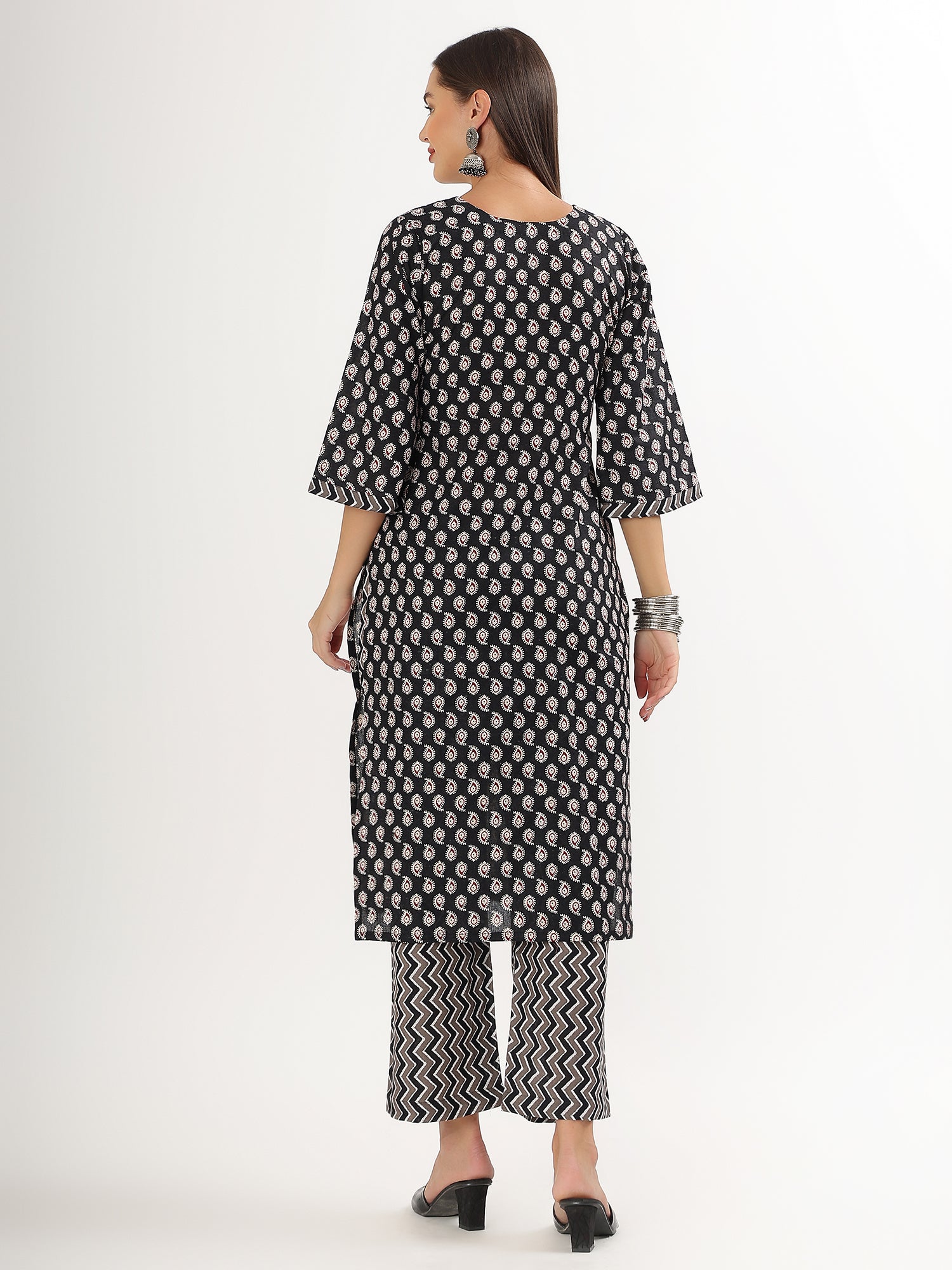 Gray Geometric Print Cotton Kurta Pant Set for Summers